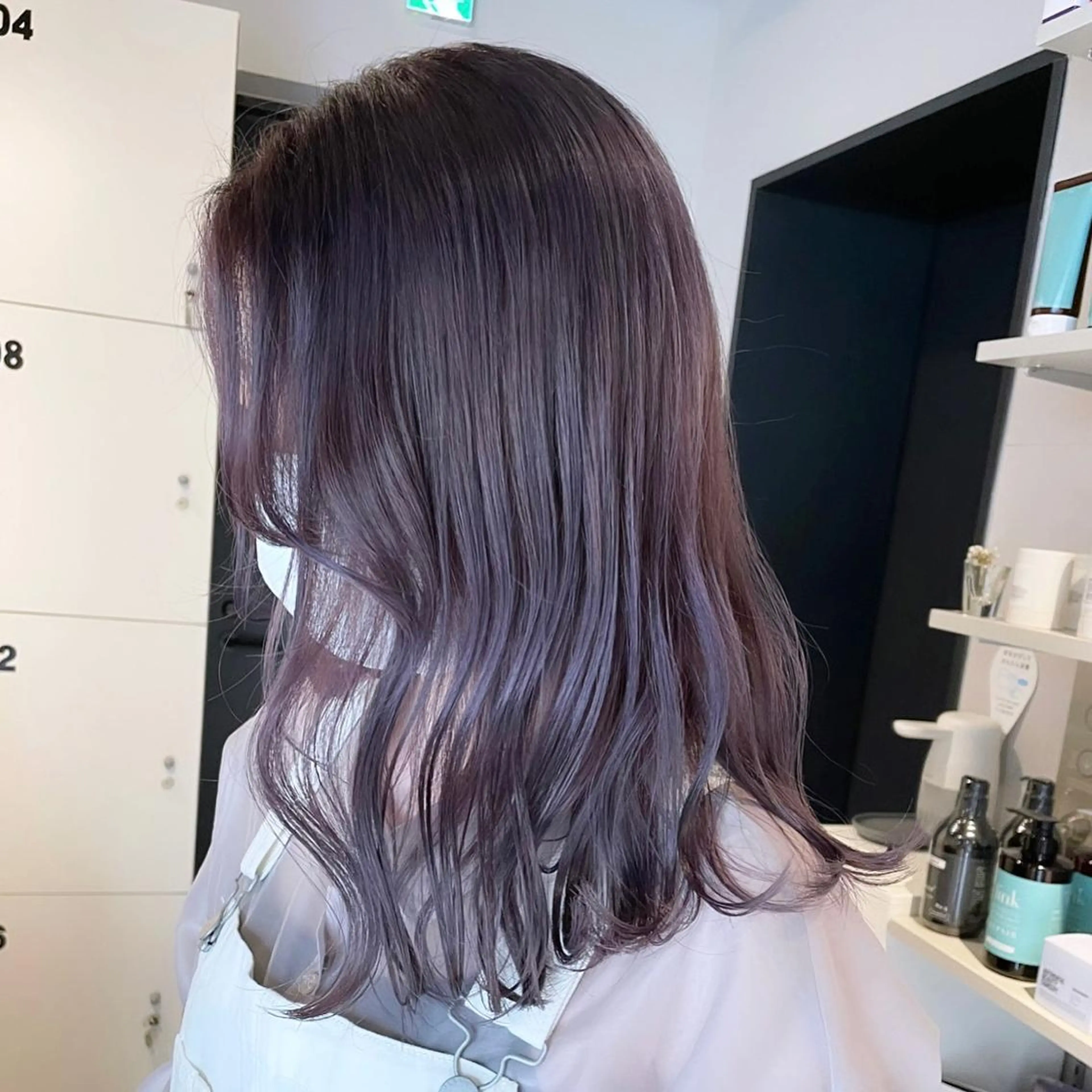 ショート カラー パープルカラー ブリーチ👩‍🦳/ ‪✂︎MANAMIのヘアスタイル