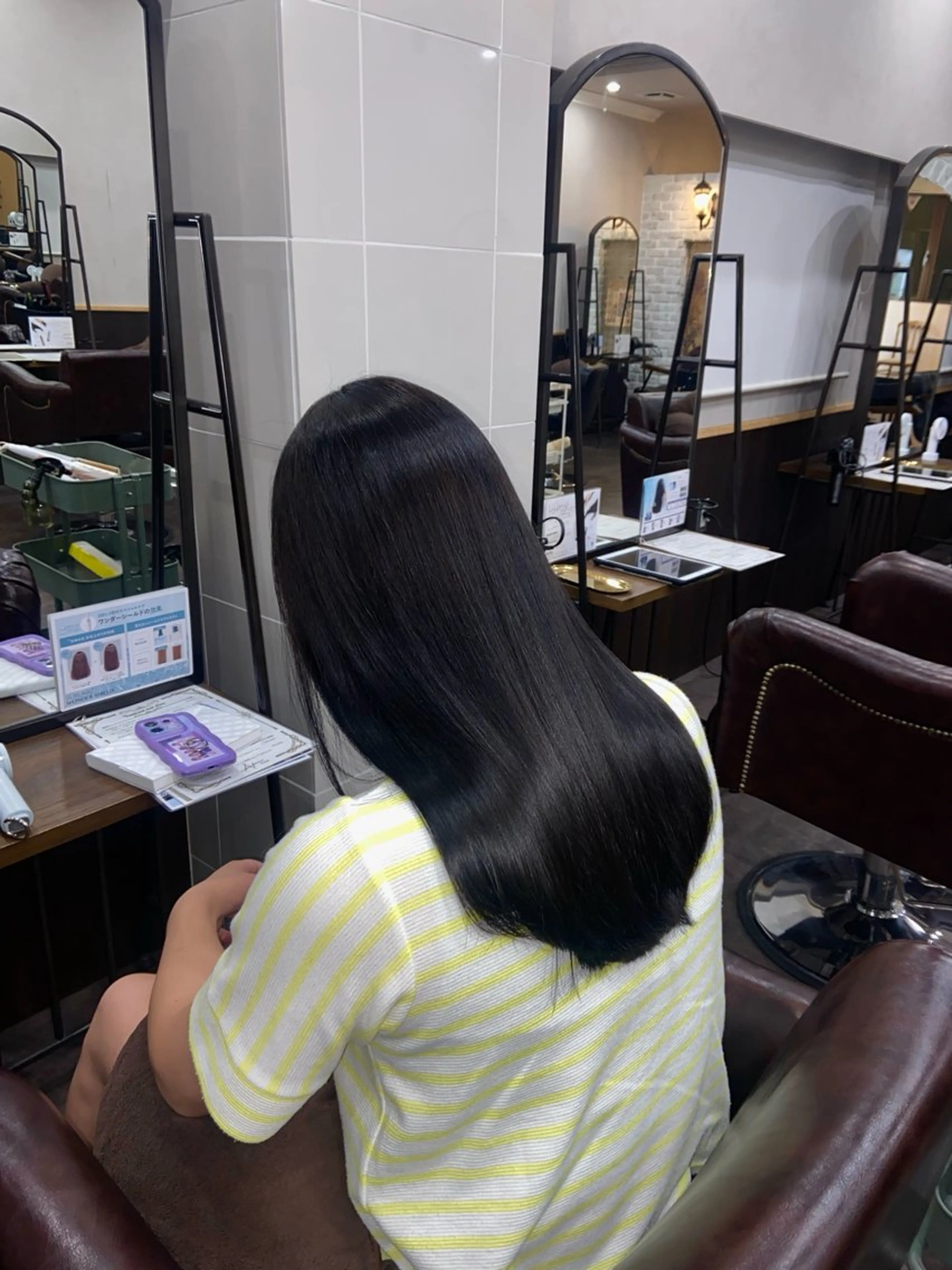 カラー Mejia Riseのヘアスタイル