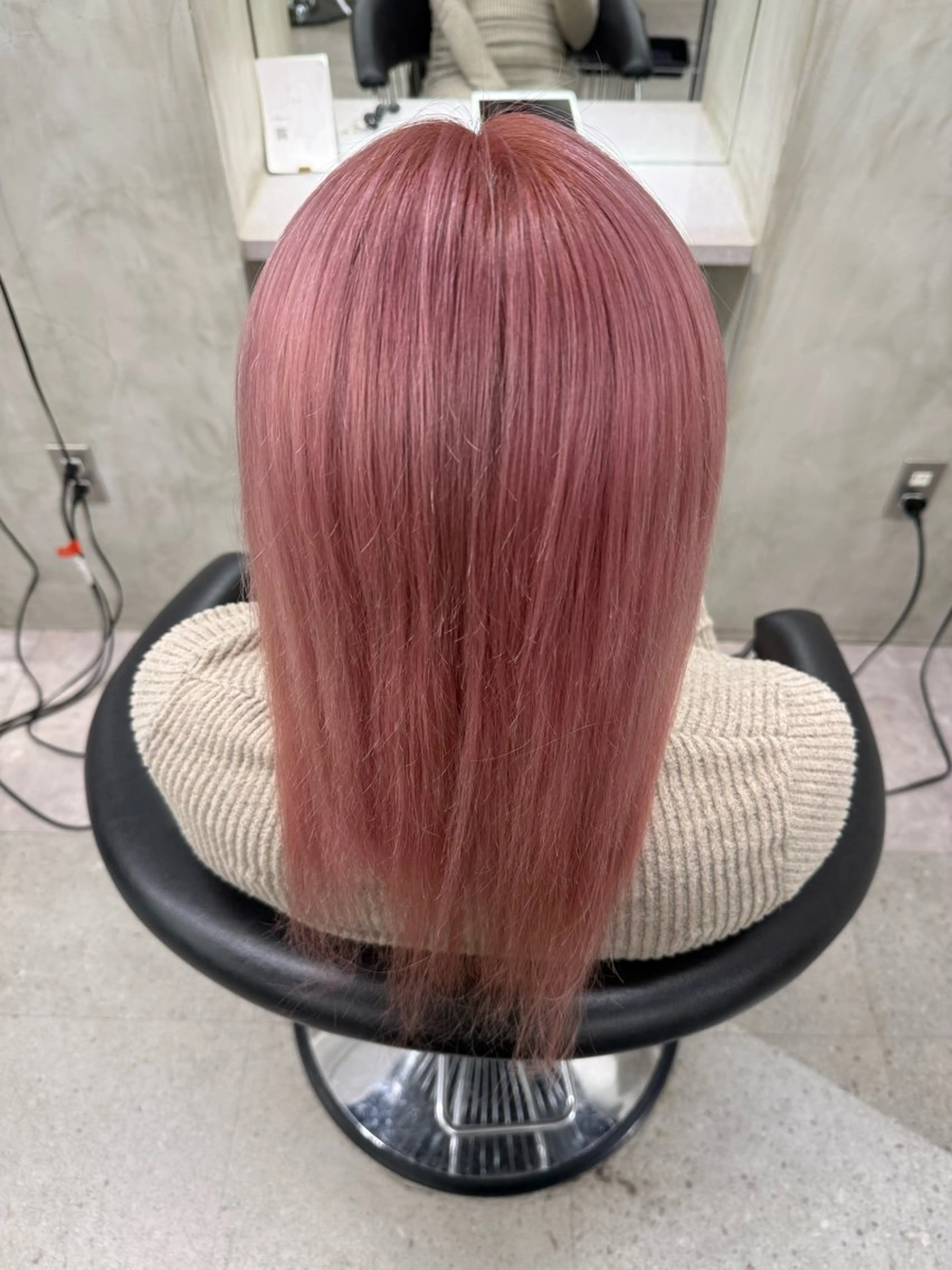 カラー 德永 なつきのヘアスタイル