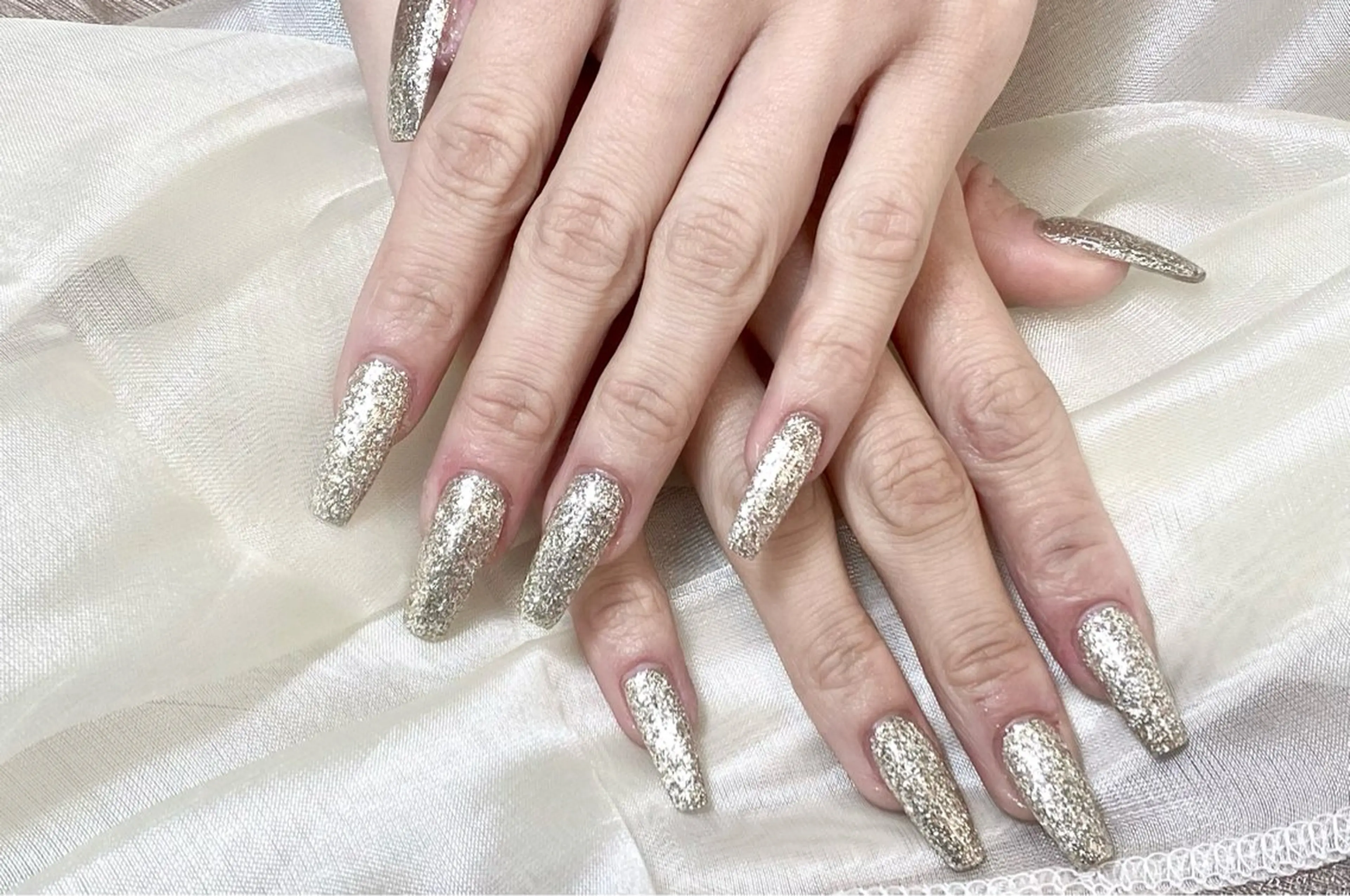 カラー  Nail 秋(アキ)のネイルデザイン