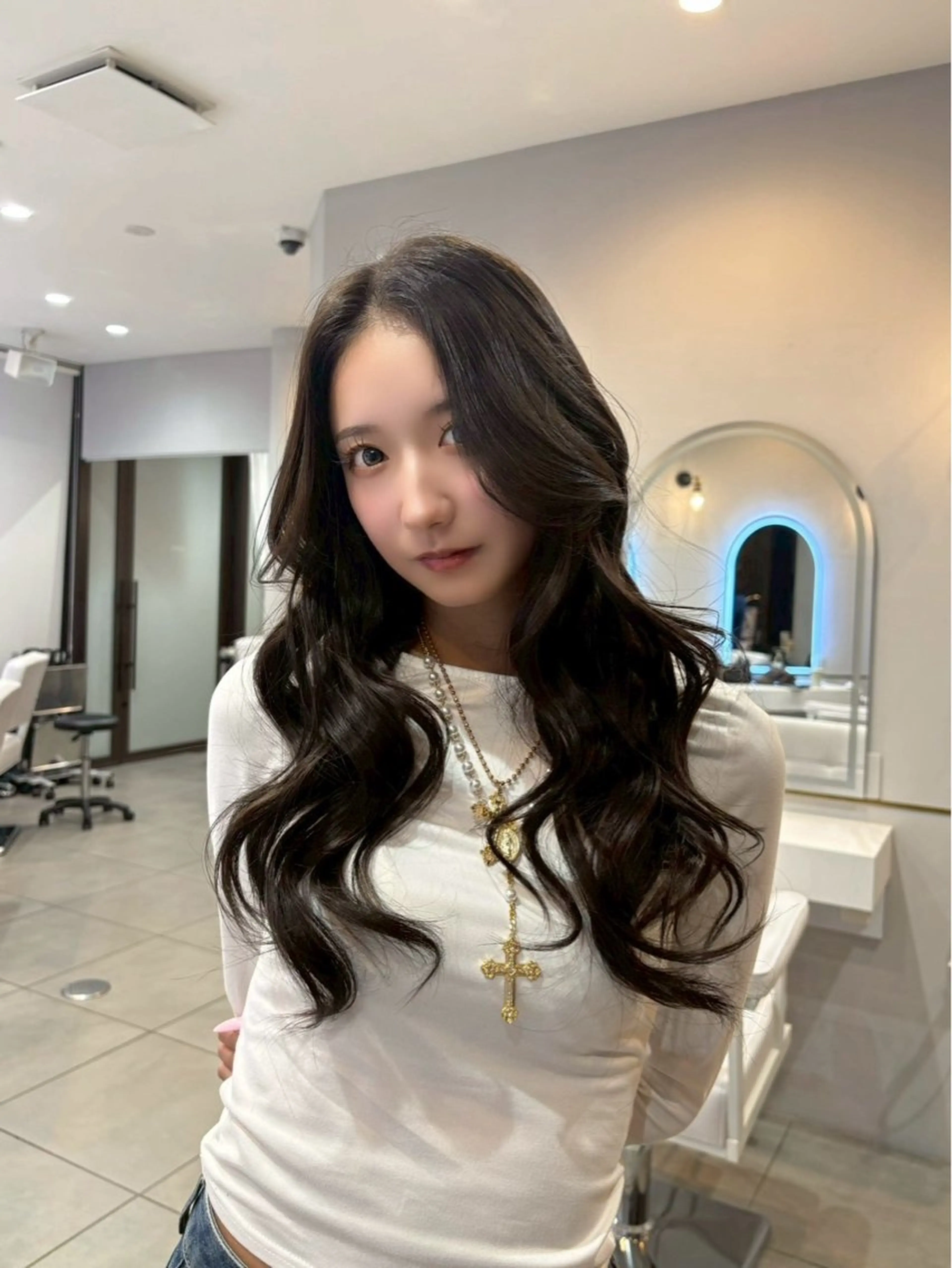 ロング カット ヘアカラー トリートメント 縮毛矯正／髪質改善 _MiMiのヘアスタイル