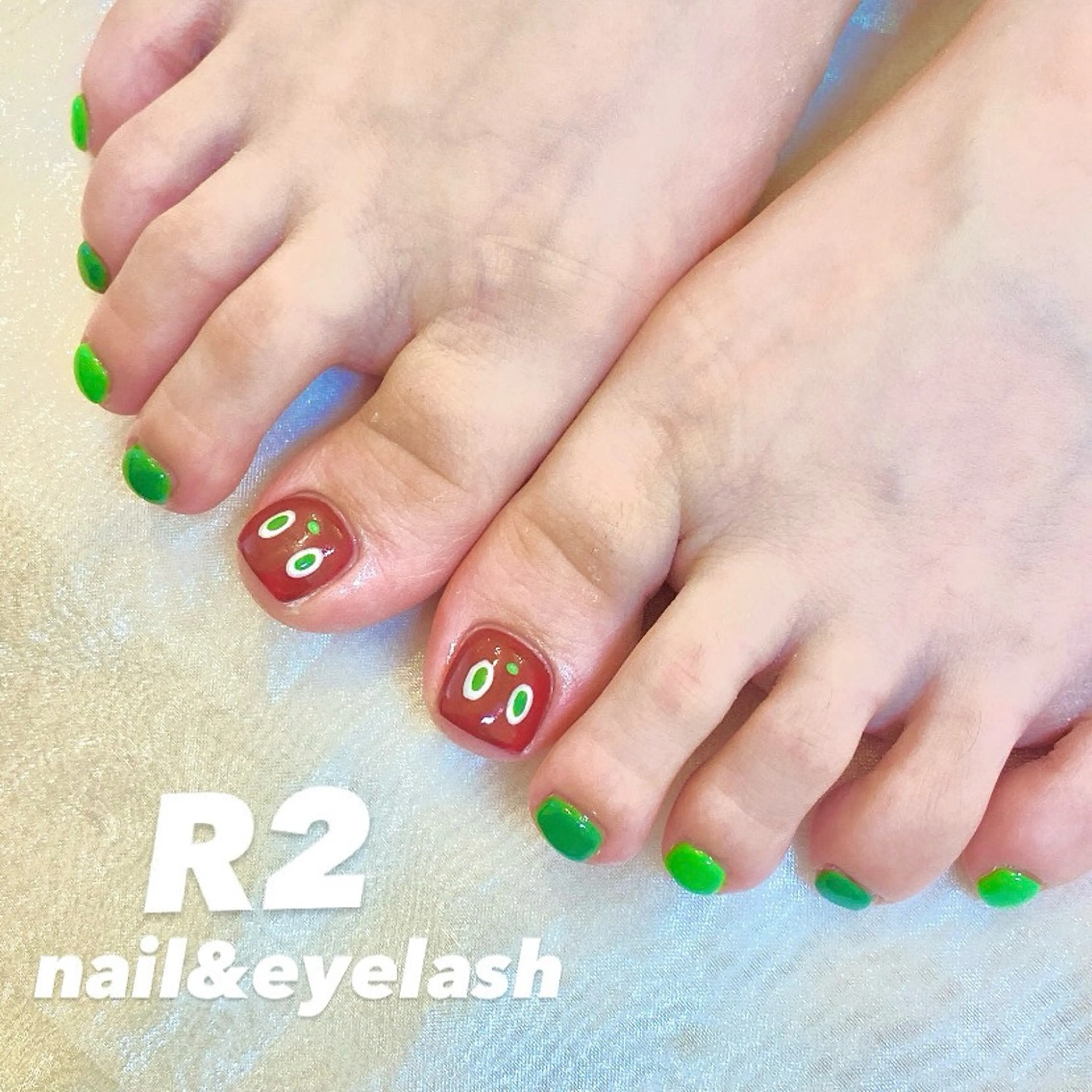 ネイル フットネイル 山腰 光莉のネイルデザイン