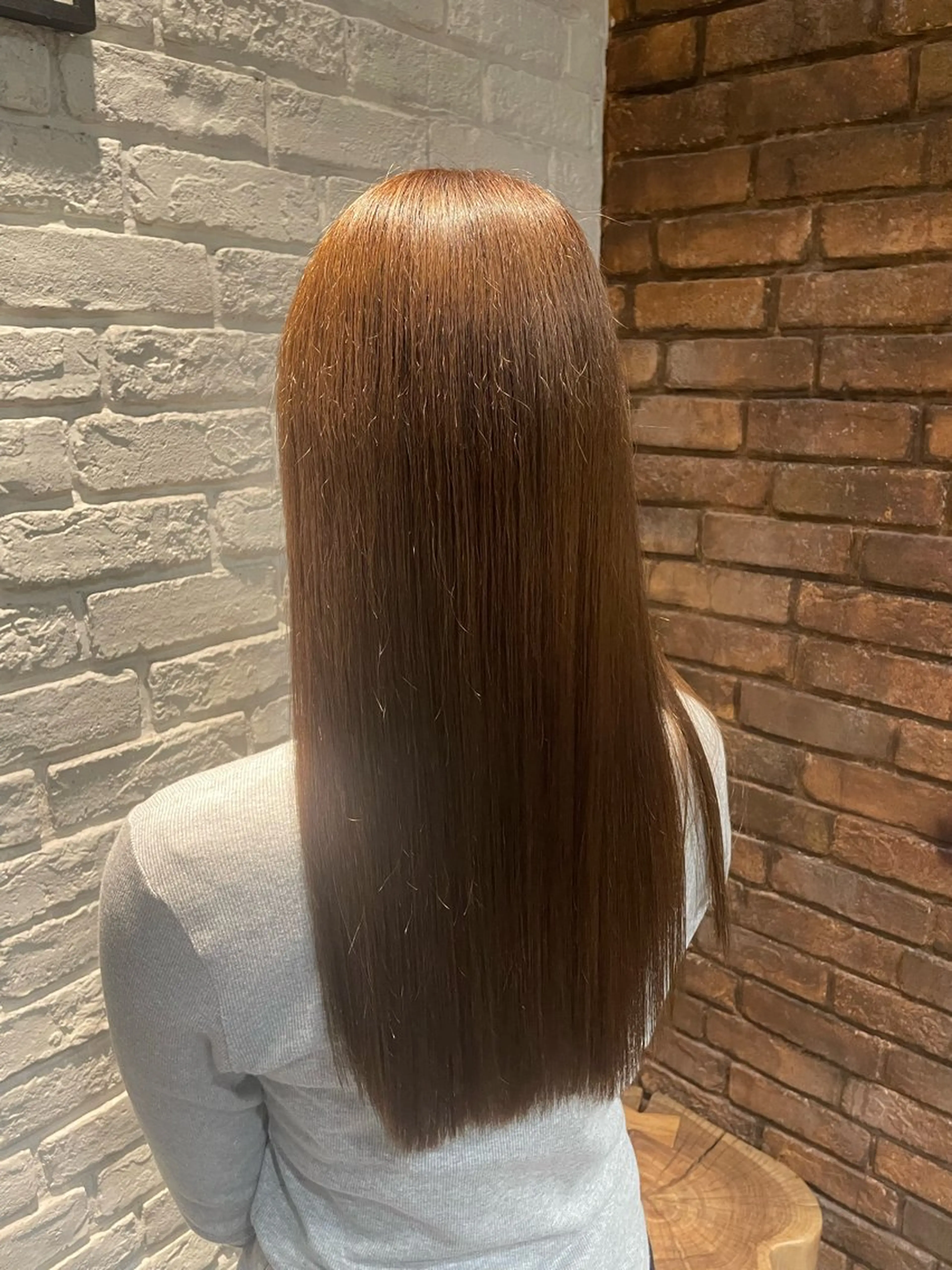 ロング カラー MINX 野村実莉 カット/パーマのヘアスタイル