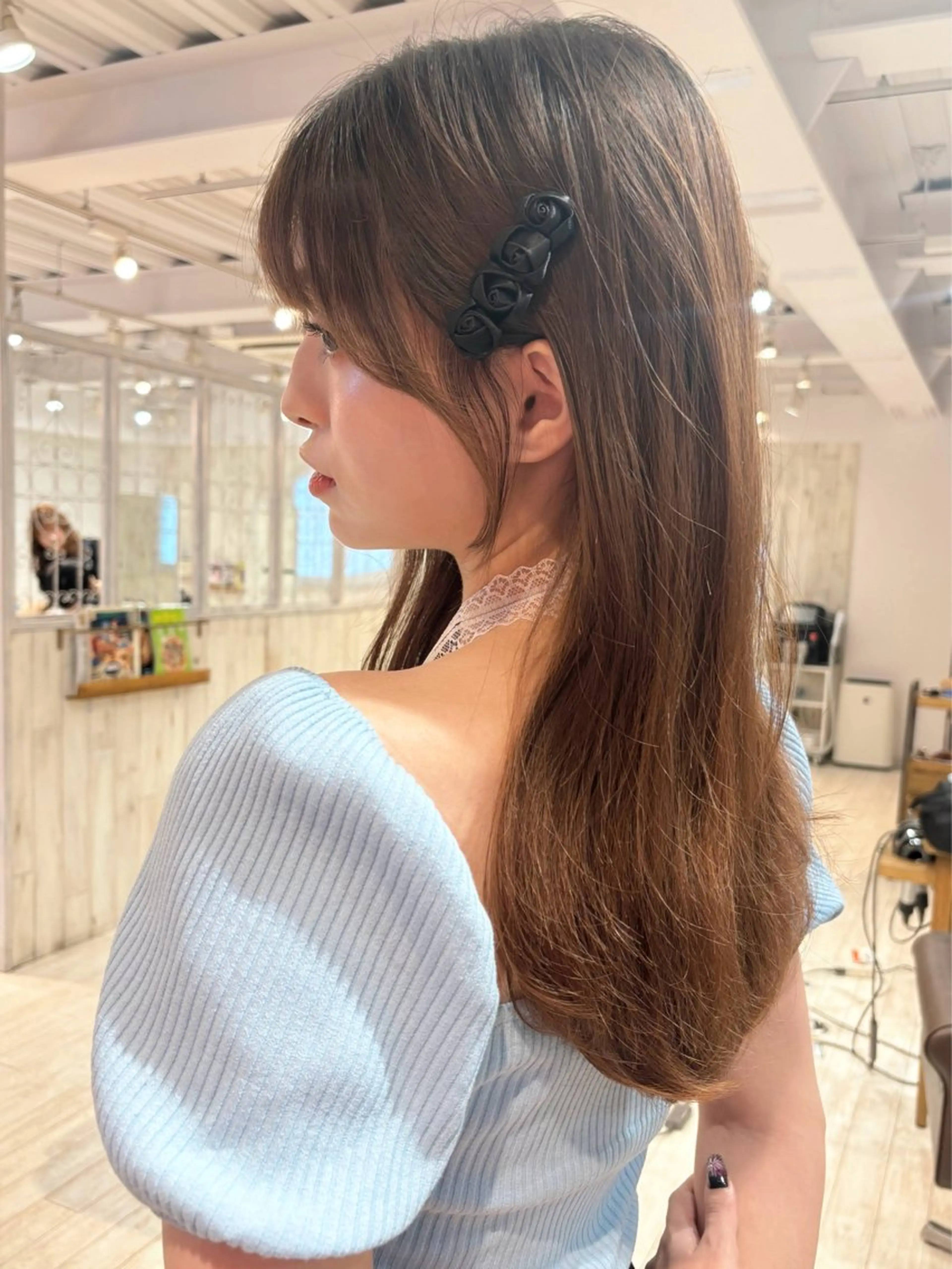 ロング 顔周りカット レイヤーカット/ 透明感カラー🤍楓のヘアスタイル