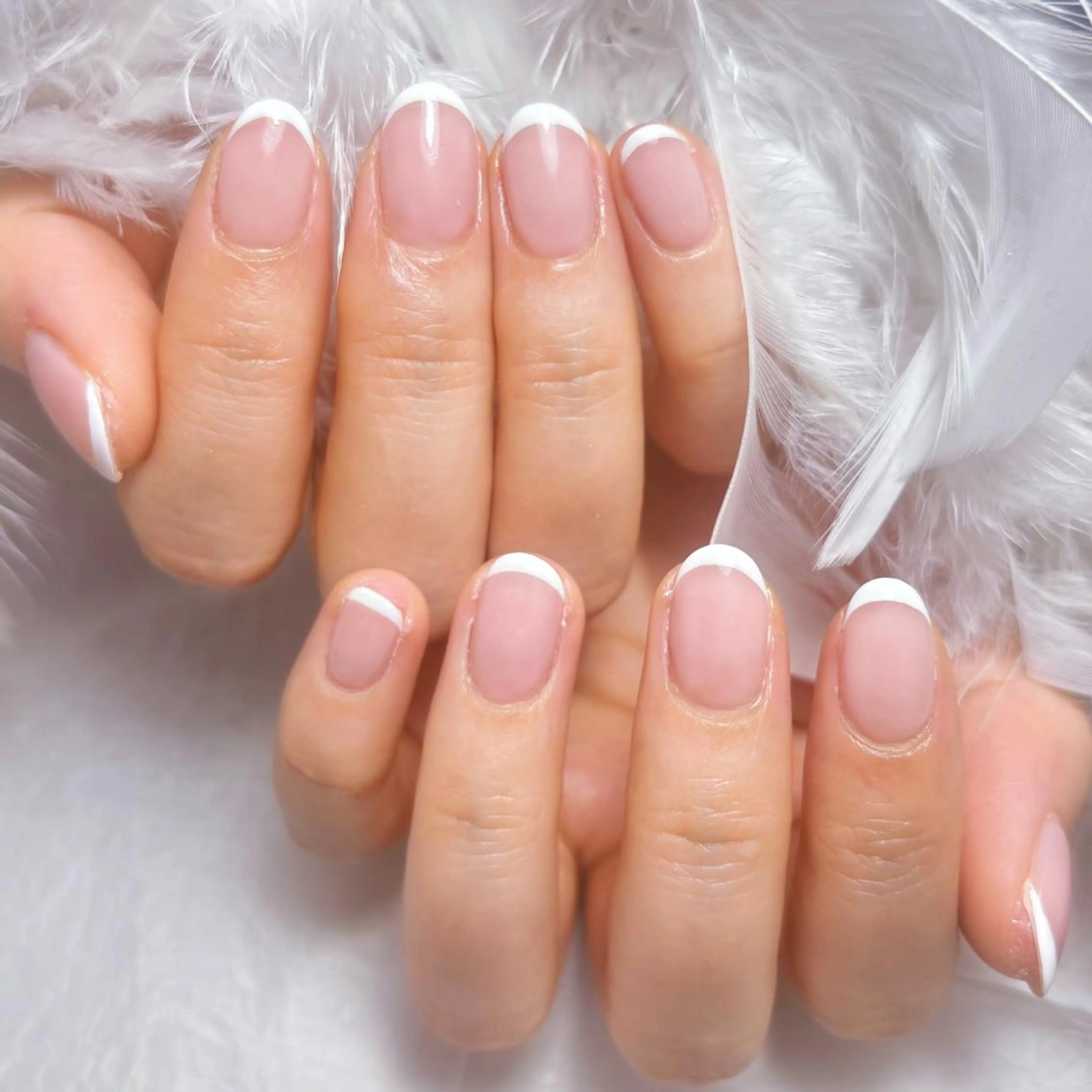 ネイル アートネイル オーロラネイル ガーリー キラキラネイル 韓国ネイル リナ 💅のネイルデザイン