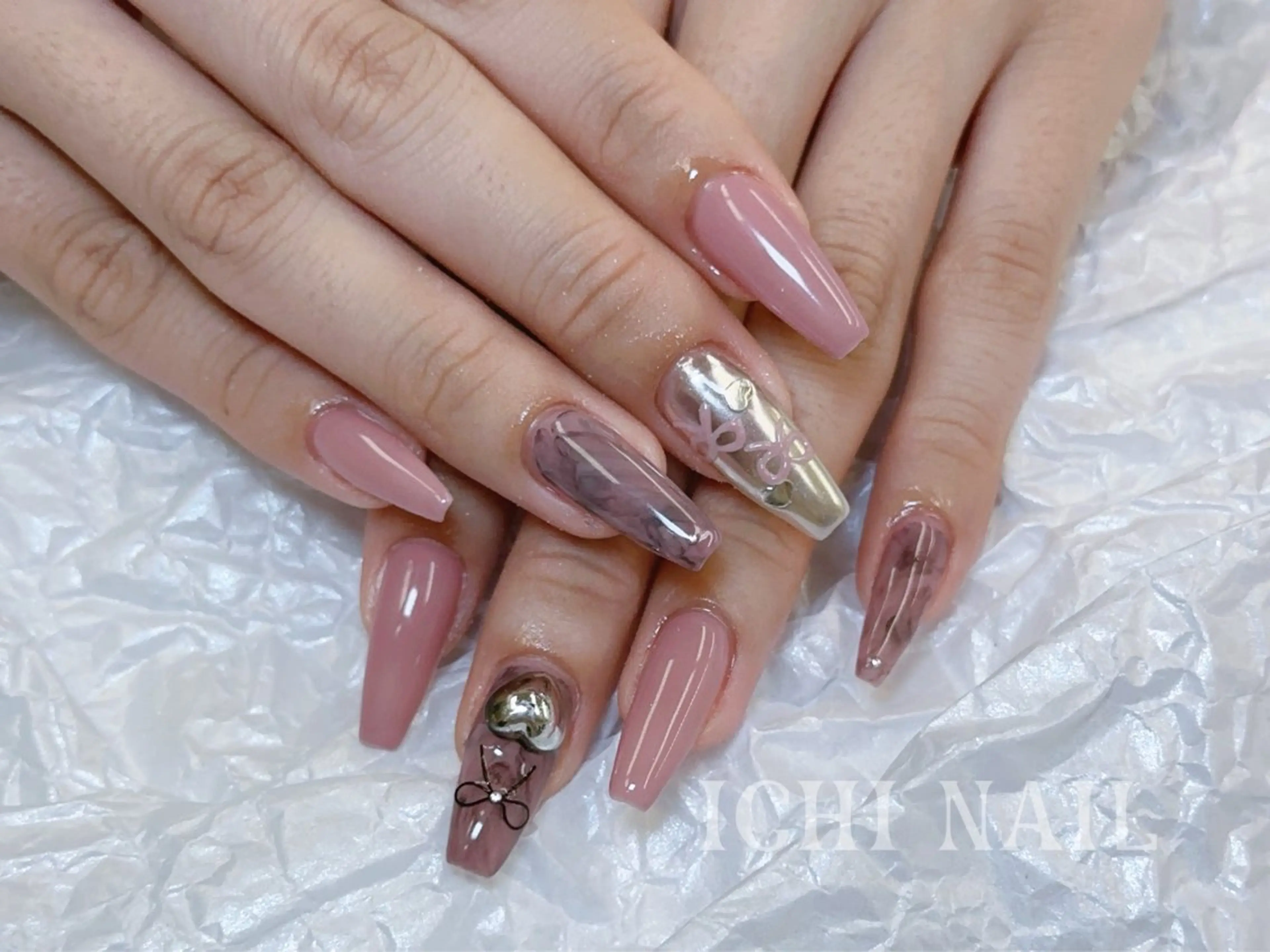 ネイル ハンドネイル 🧚🏻‍♀️ NOHA🎀のネイルデザイン