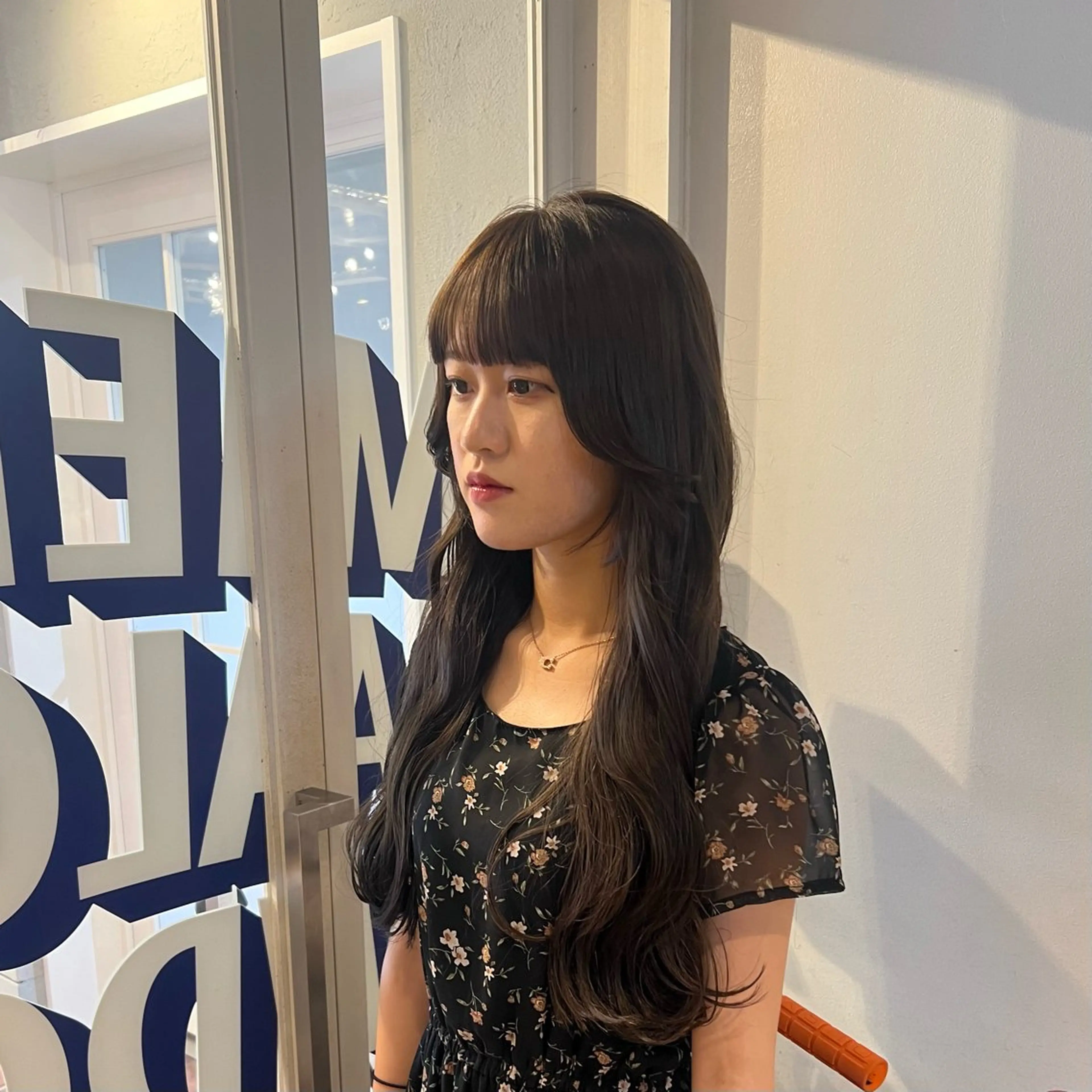 ロング 與座 小遥のヘアスタイル