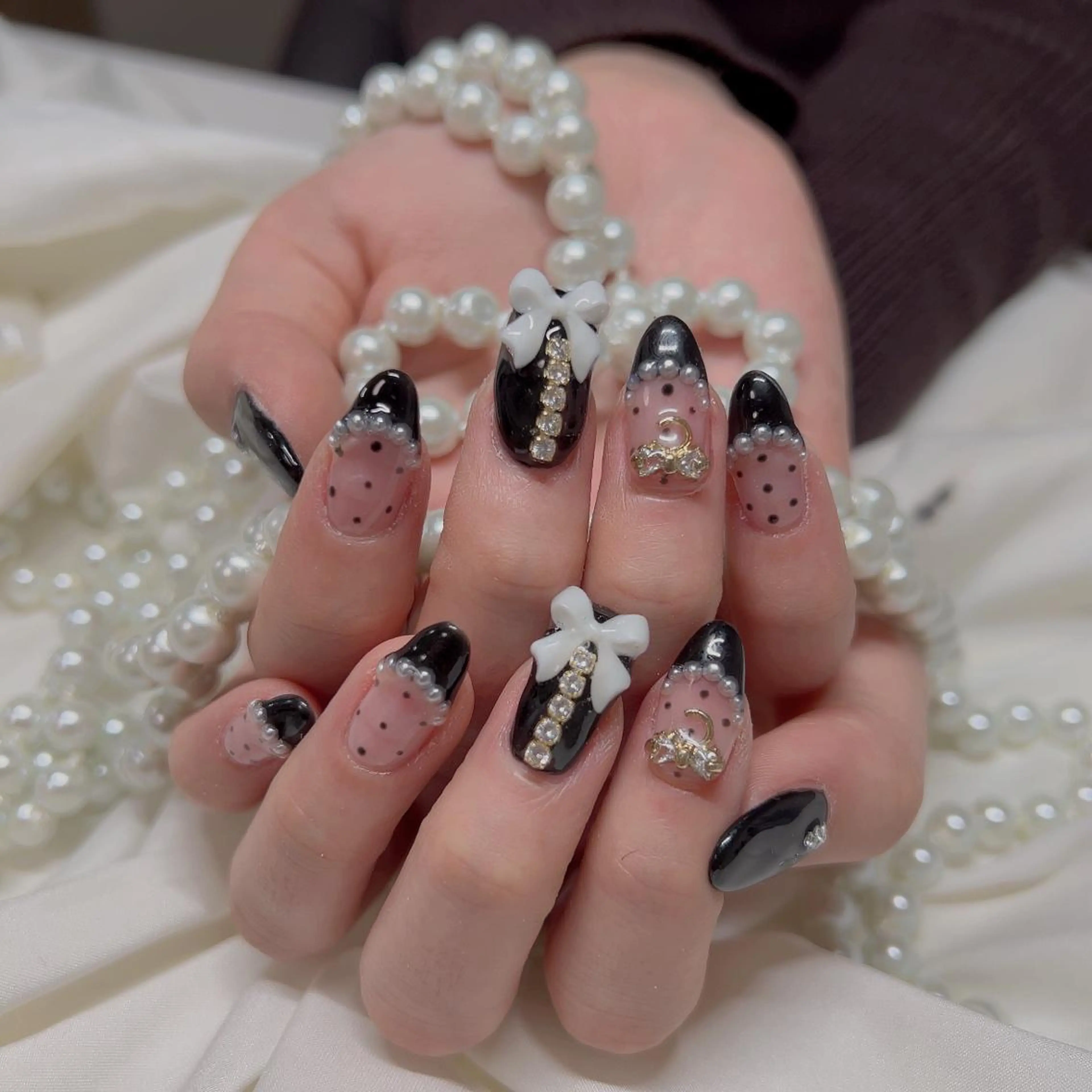 ネイル ハンドネイル VIVIAN リサのネイルデザイン