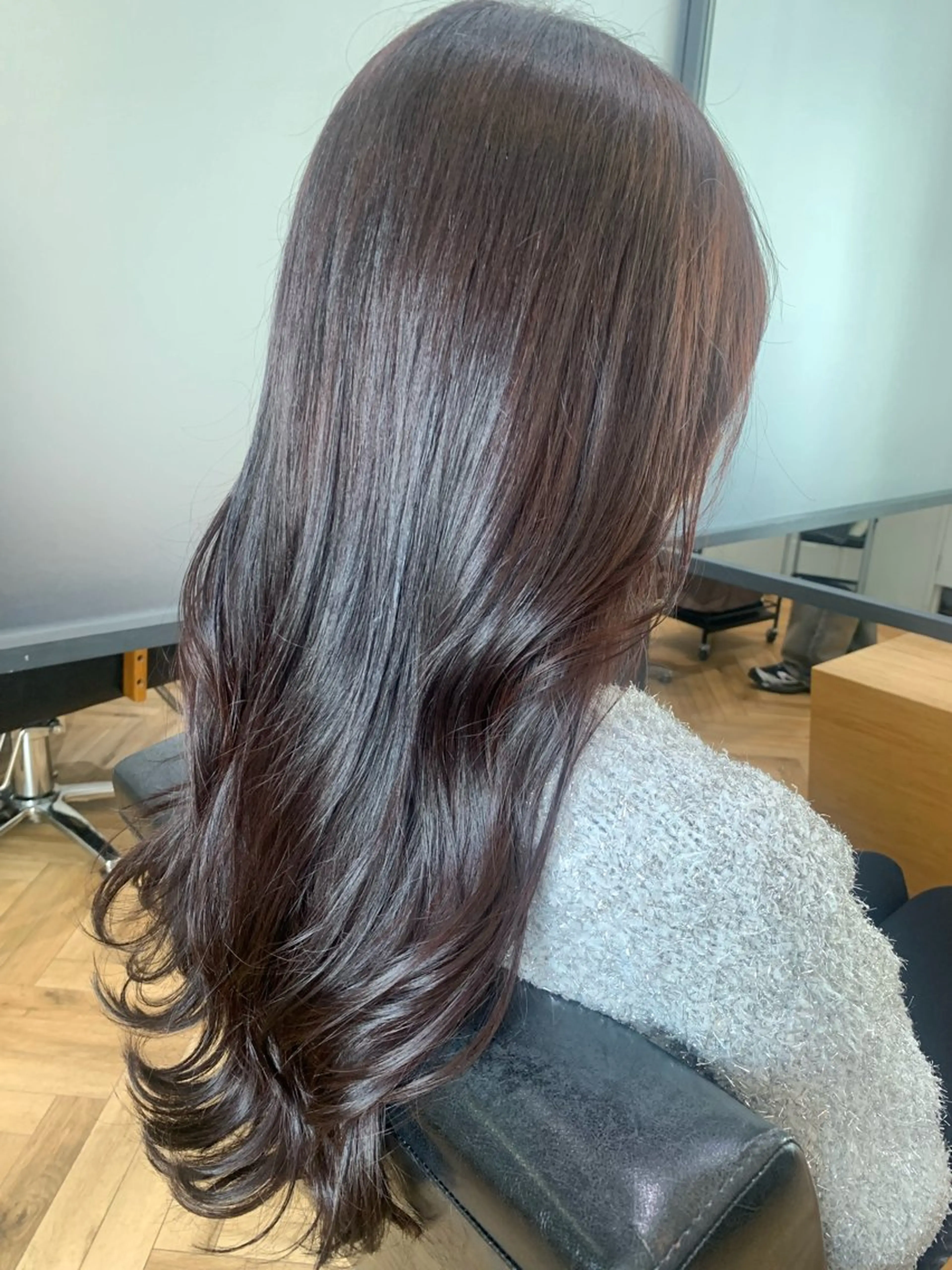 ロング カラー ブラウンカラー ダークブラウン トリートメント 大人ヘア✨髪質改善 ✨艶髪＊今泉のヘアスタイル