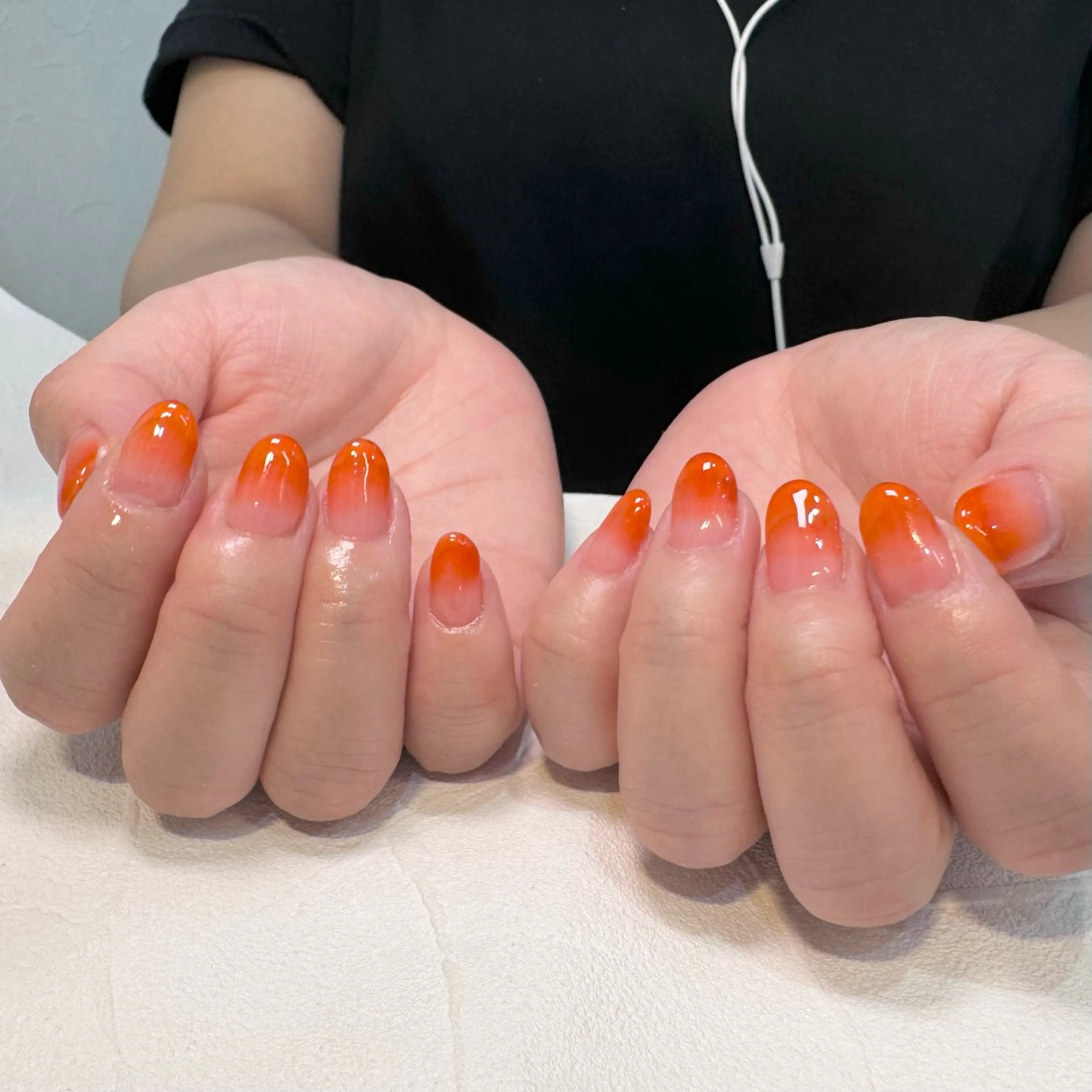 ネイル グラデーション RIEKO🍒 ワンホン♡推しネイルのネイルデザイン