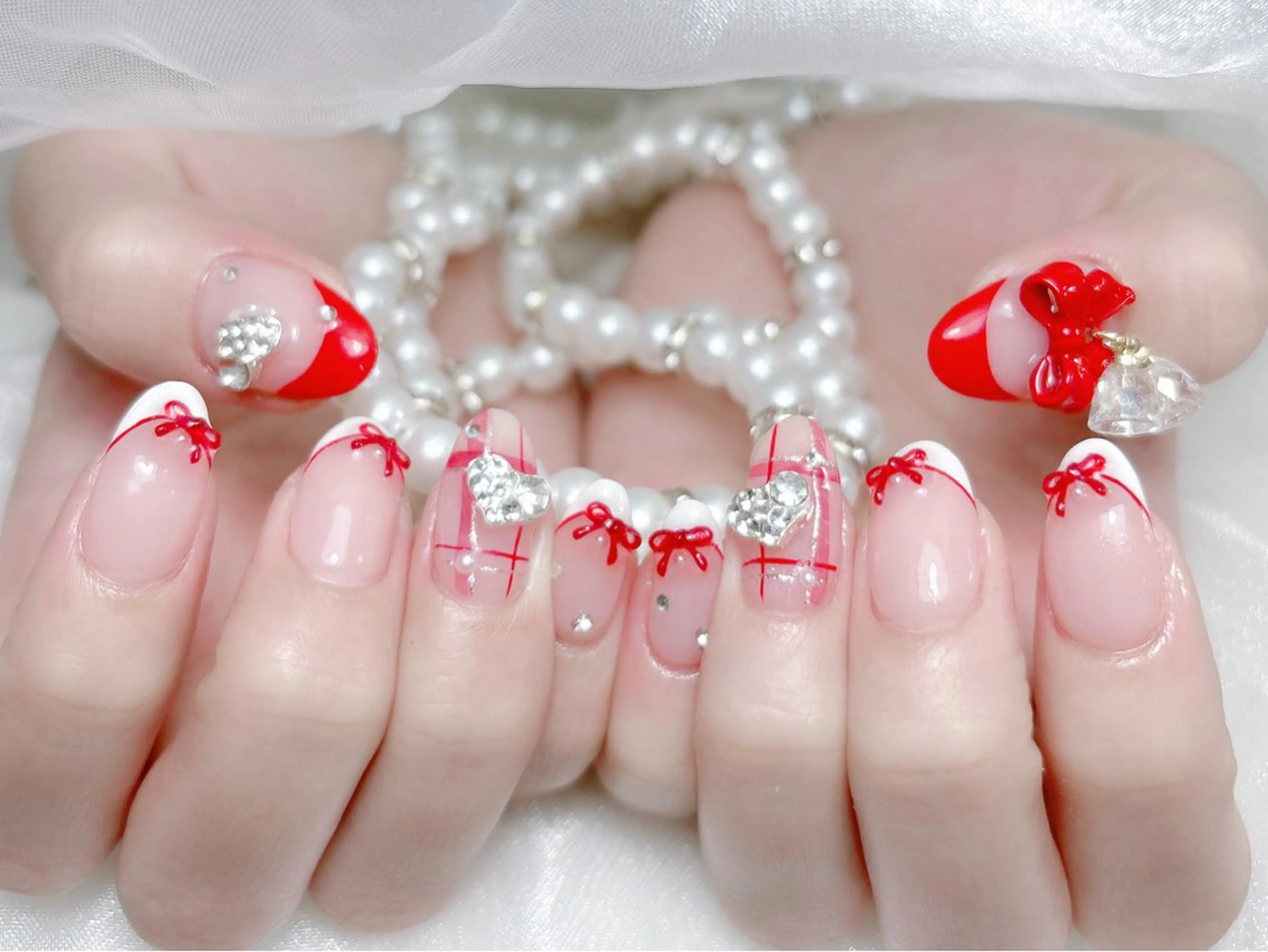 ネイル 成人式 ジェルネイル ロングネイル マグネットネイル ミディアムネイル ハンドネイル MoMoA Nail ネイル長さ出し専門店のネイルデザイン