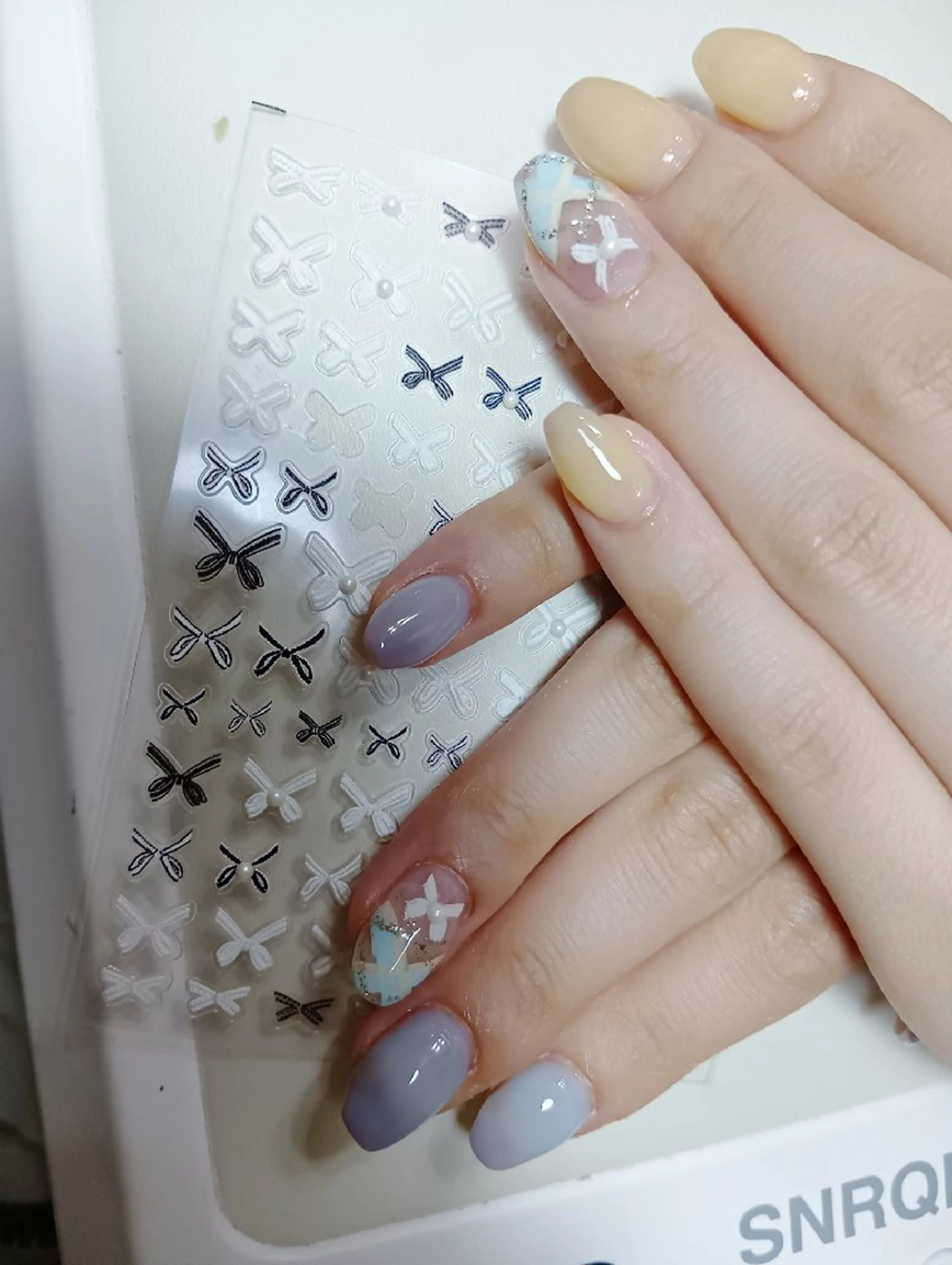 ネイル Hina ネイルサロンのネイルデザイン