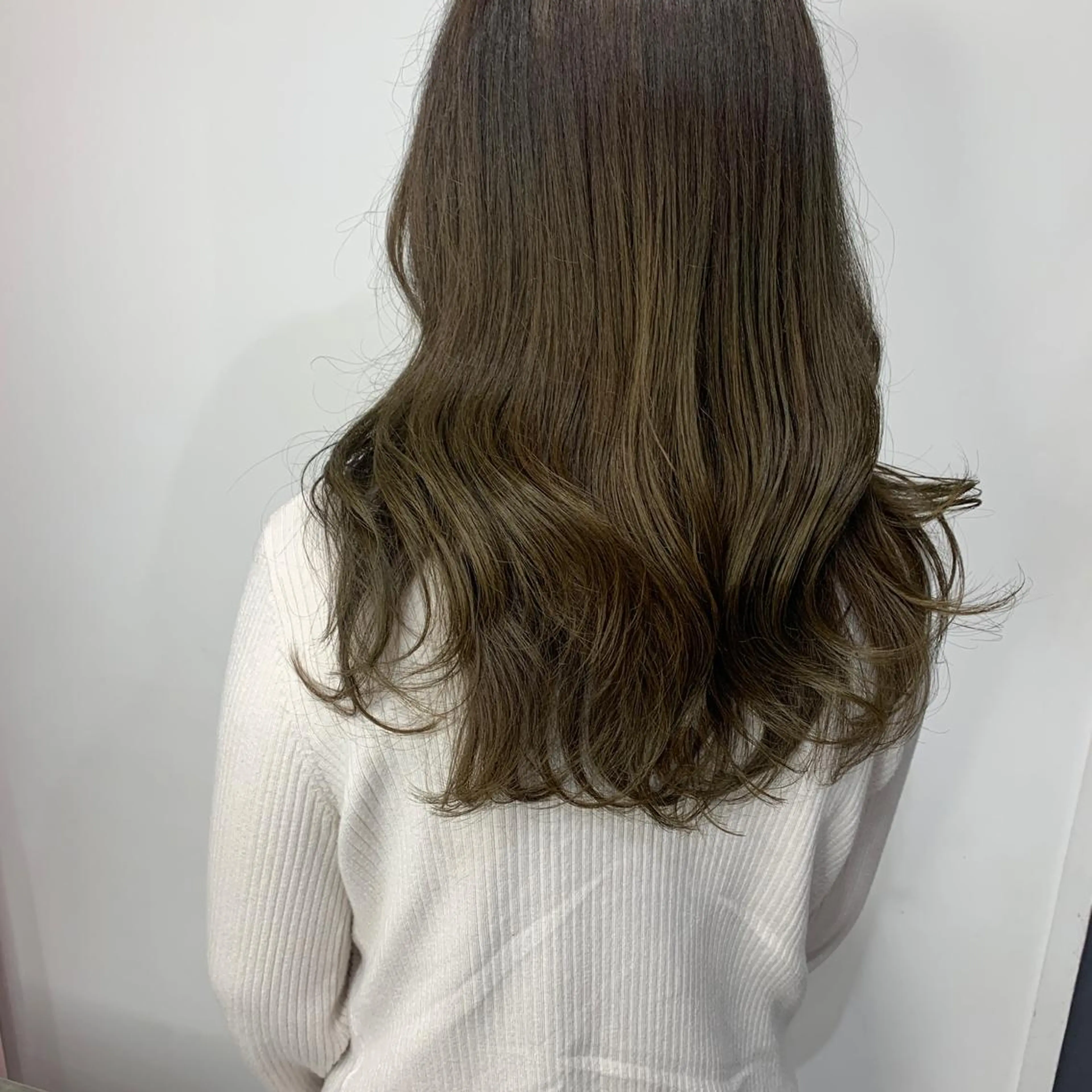 セミロング カラー HARUKA韓国ヘア /Luana梅田のヘアスタイル