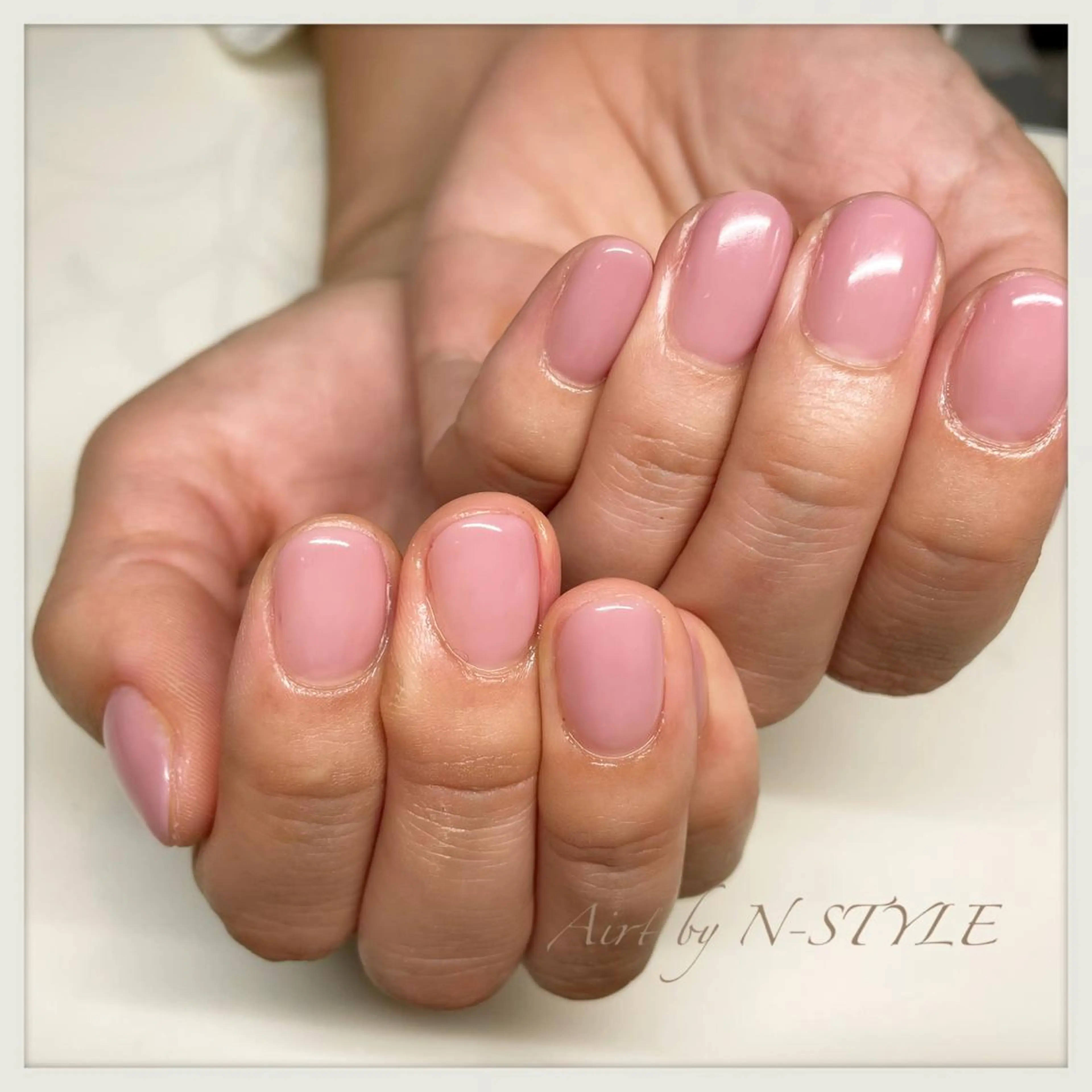 ショート ハンドネイル ネイルN-STYLE スタッフのネイルデザイン