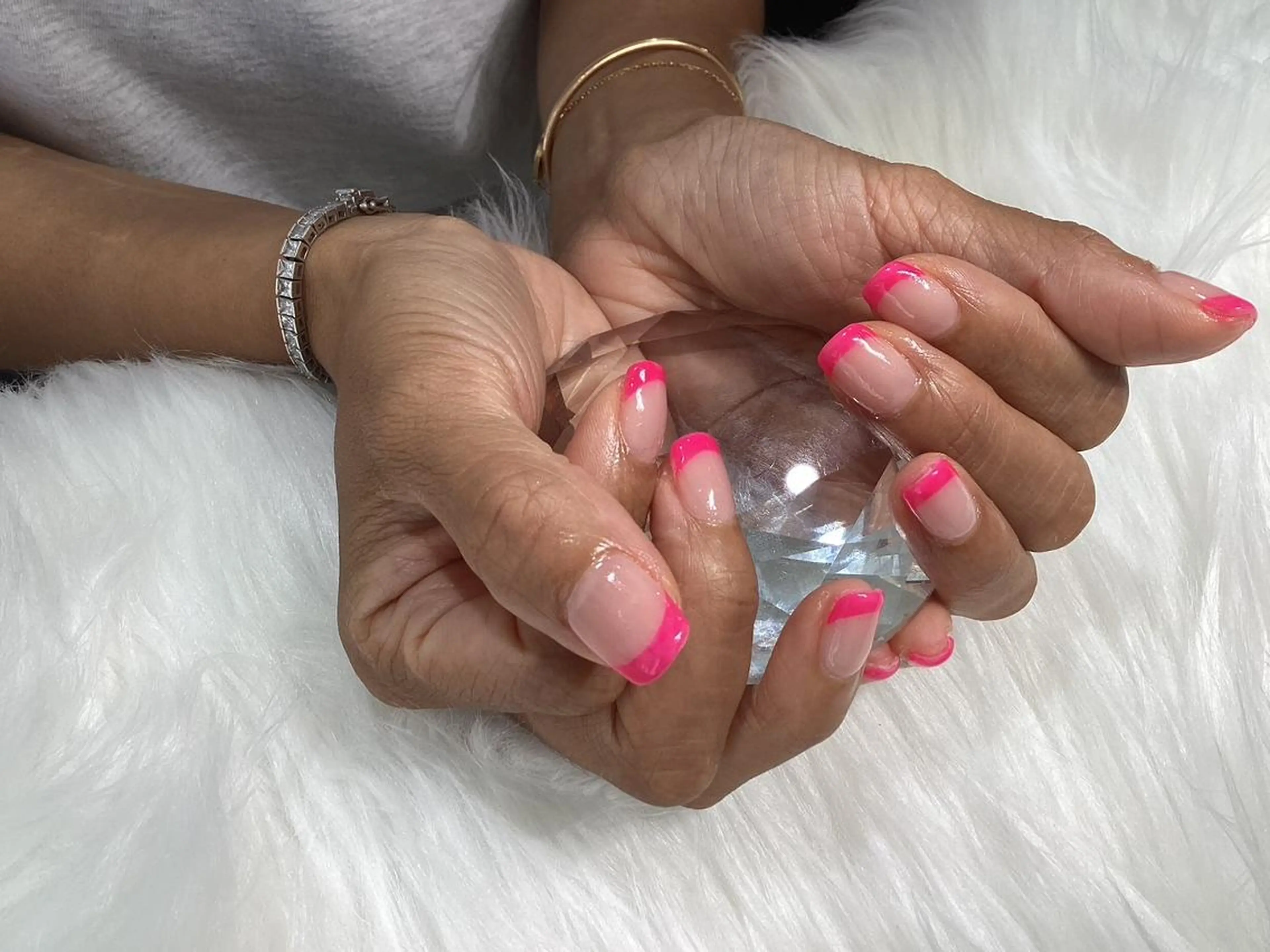 ネイル フレンチネイル ピンク ハンドネイル SalonLinda Marikoのネイルデザイン
