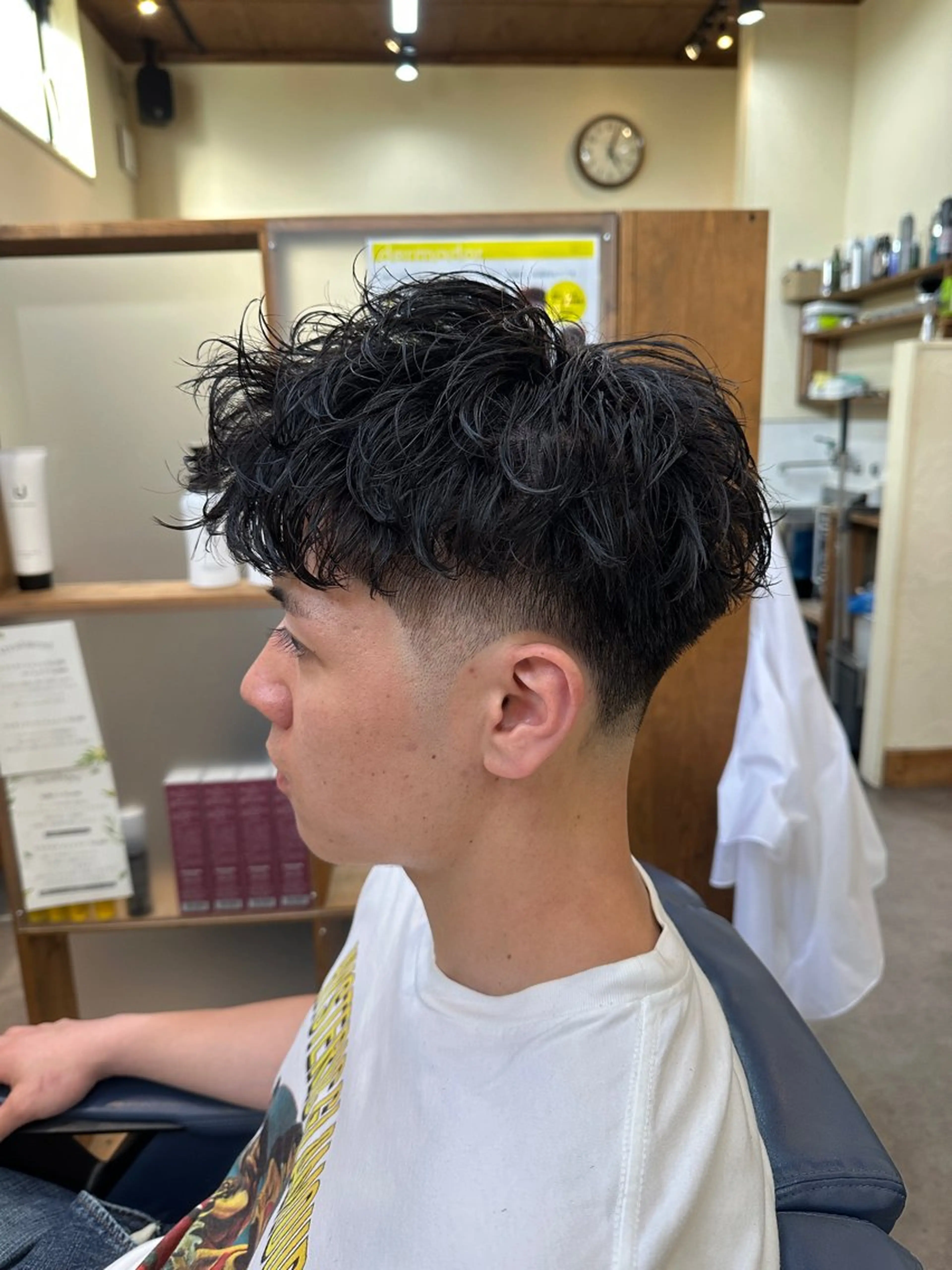 ショート パーマ メンズ フェードカット ショートヘア カット パーマ I-FLAT 松本大輝のヘアスタイル