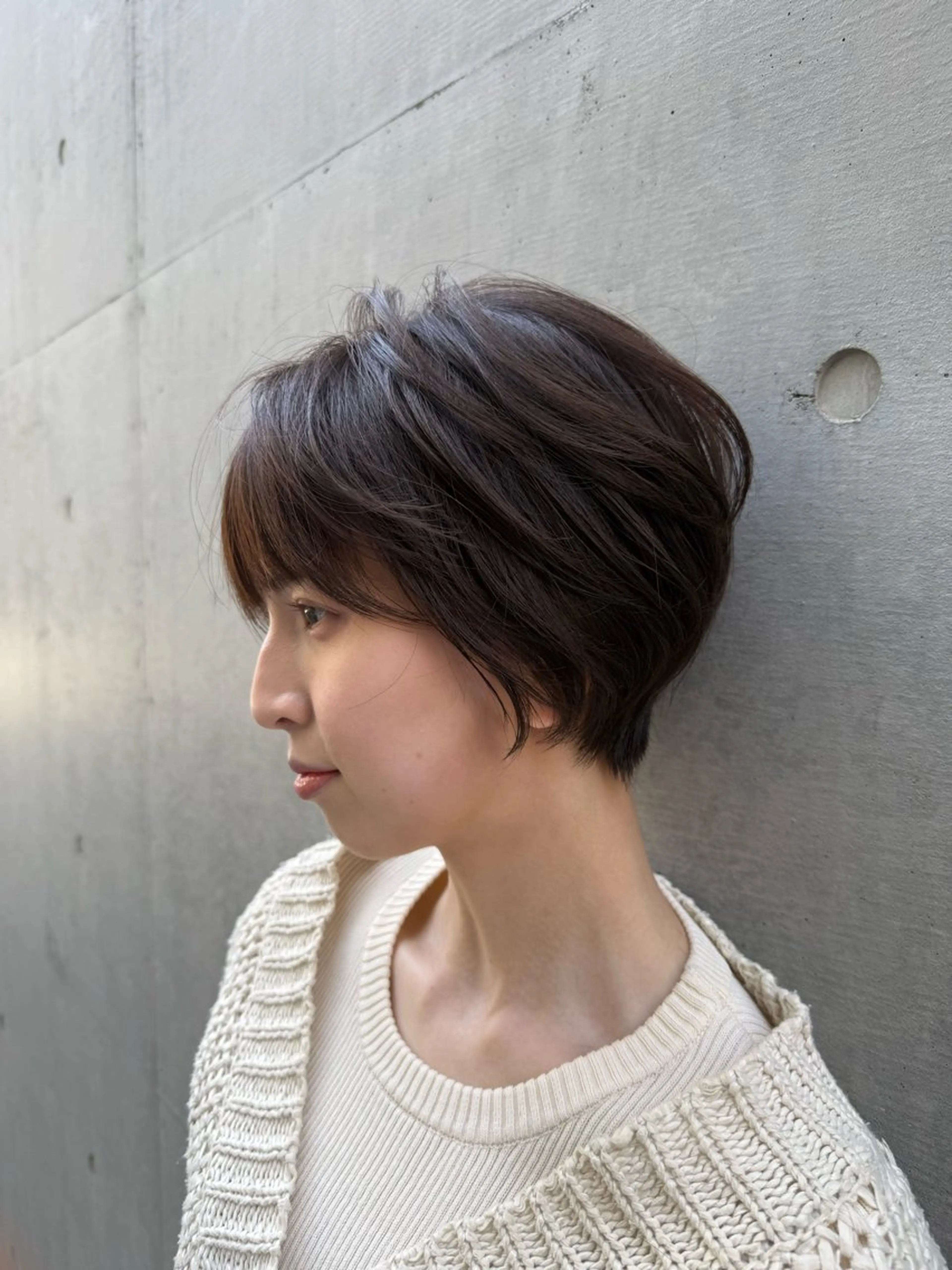 ショート ボブ 顔周りカット 髪質改善 韓国風ヘア レイヤーカット 大人美人ショート 杉浦主馬のヘアスタイル