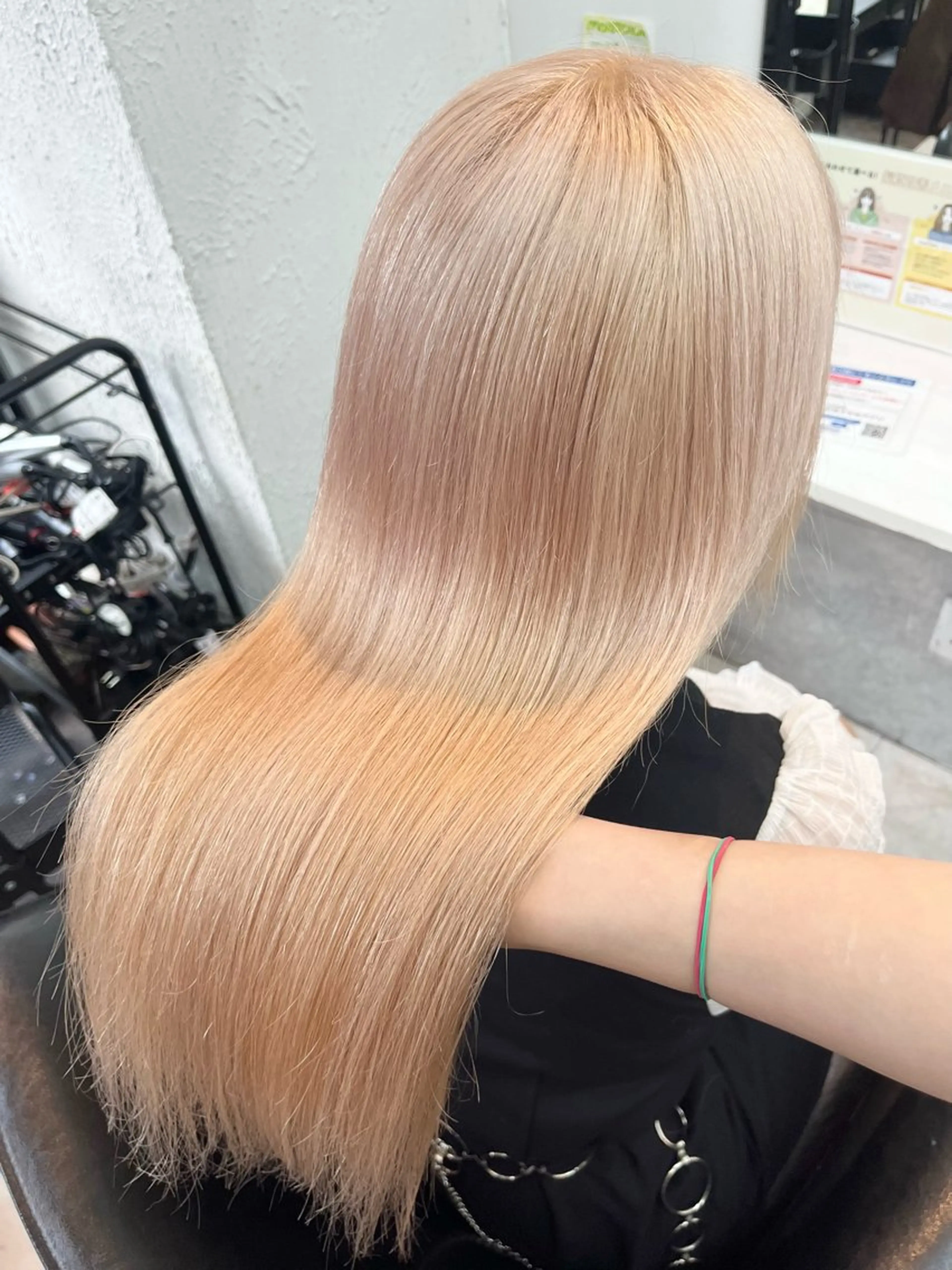 ロング カラー YUI/透明感 ブリーチ❕髪質改善のヘアスタイル