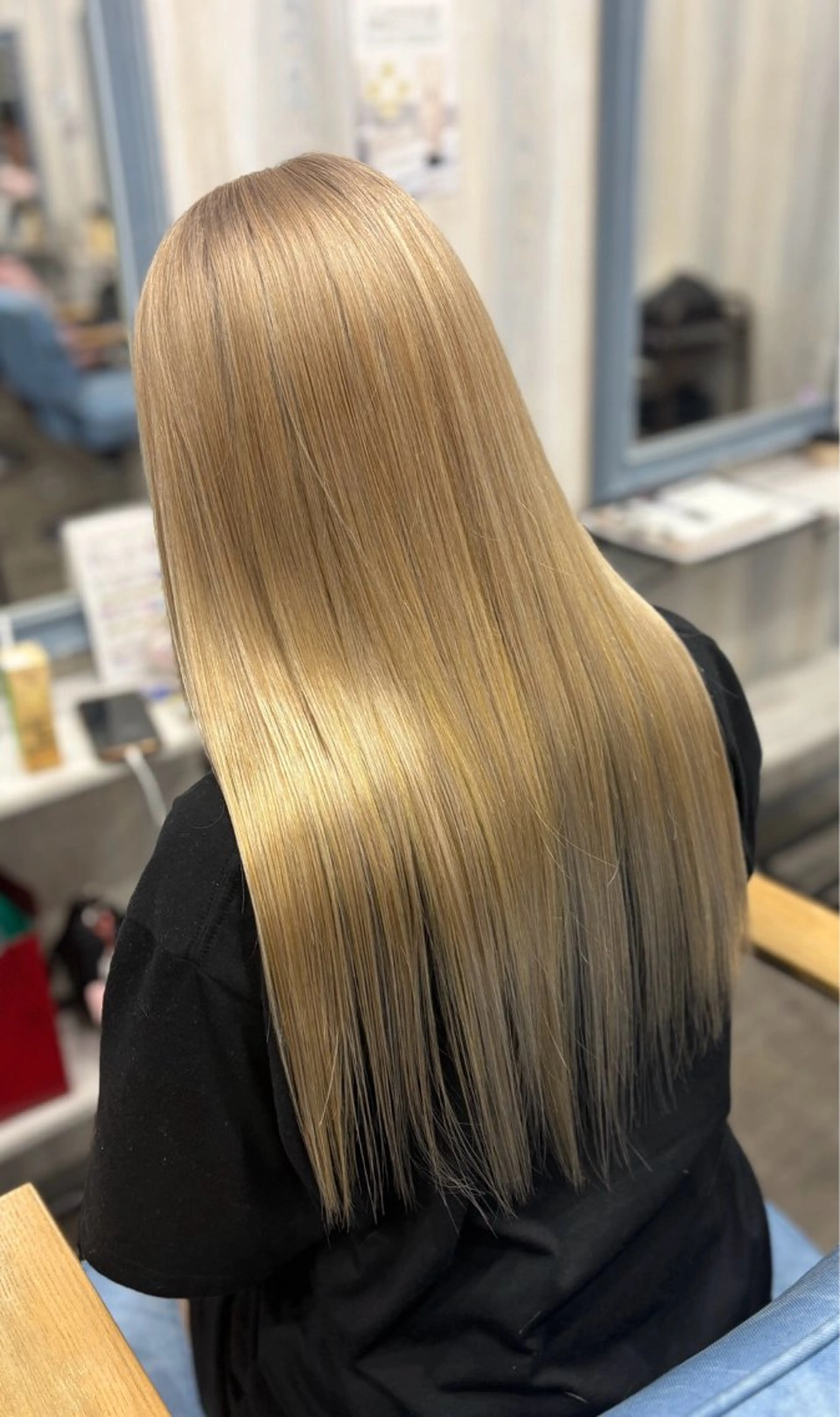 ロング カラー 高砂 夢希のヘアスタイル