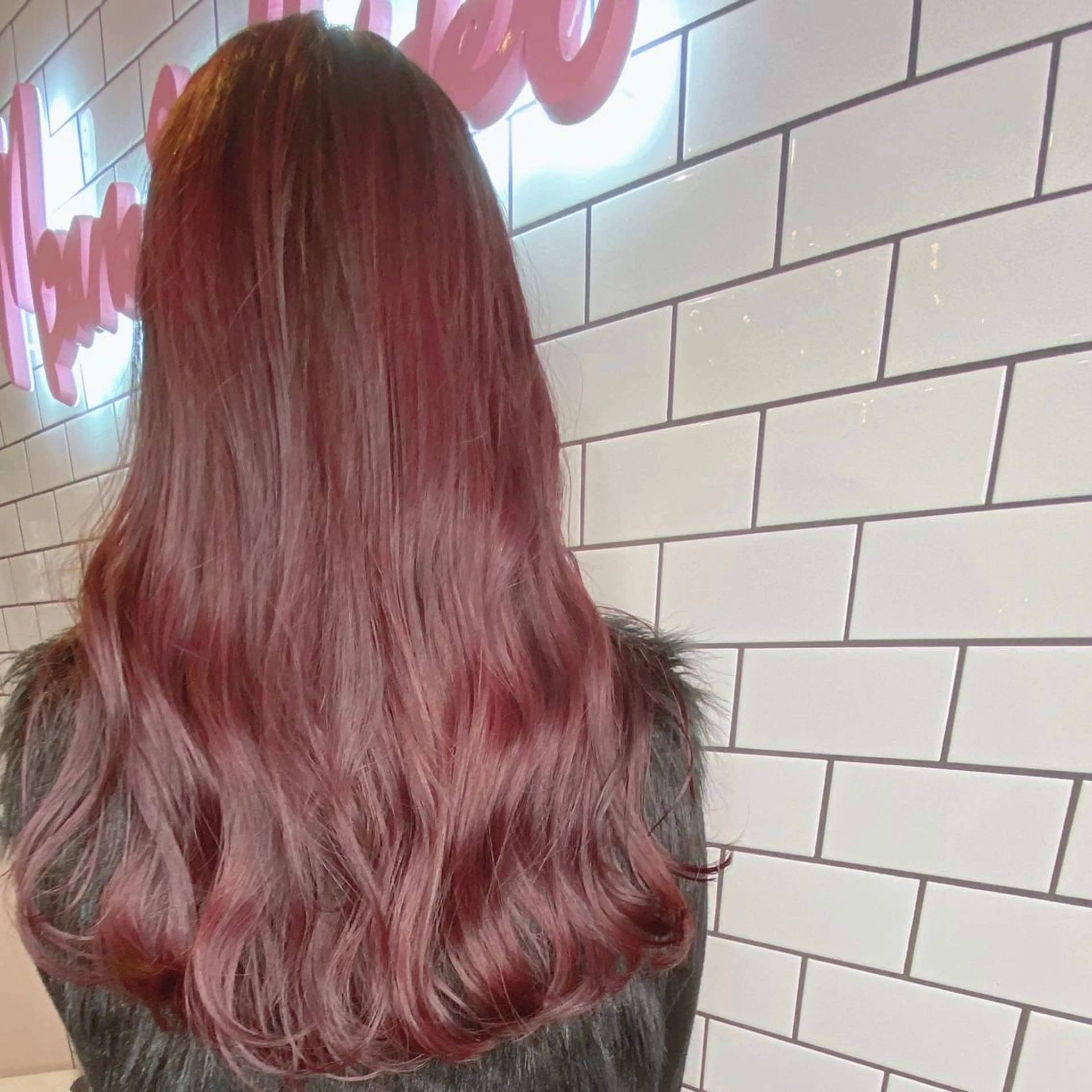 ロング パープルカラー 🤎MAI🤎 《ベージュ系カラー》のヘアスタイル