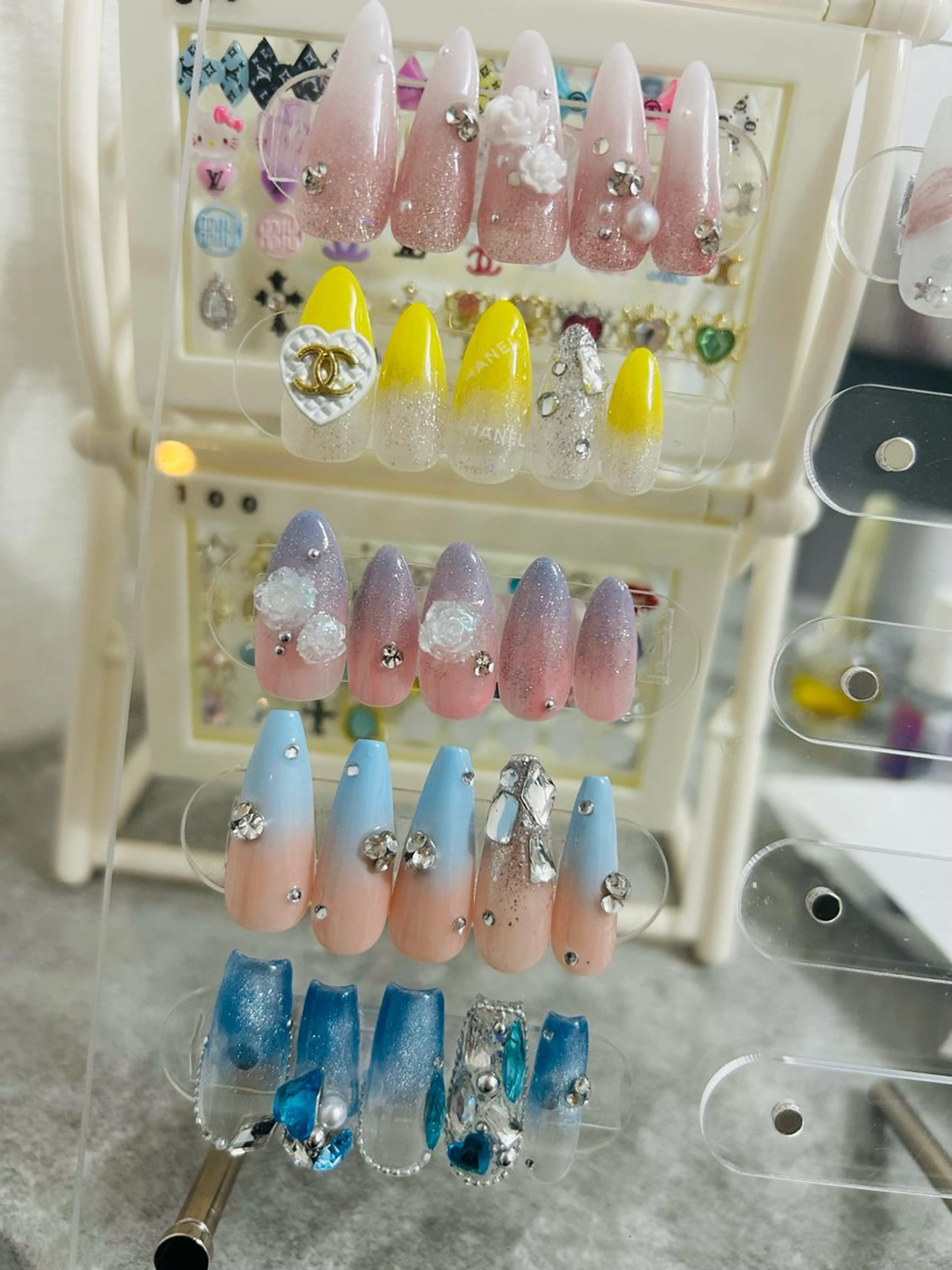 ネイル ネイルサロン ANELAのネイルデザイン