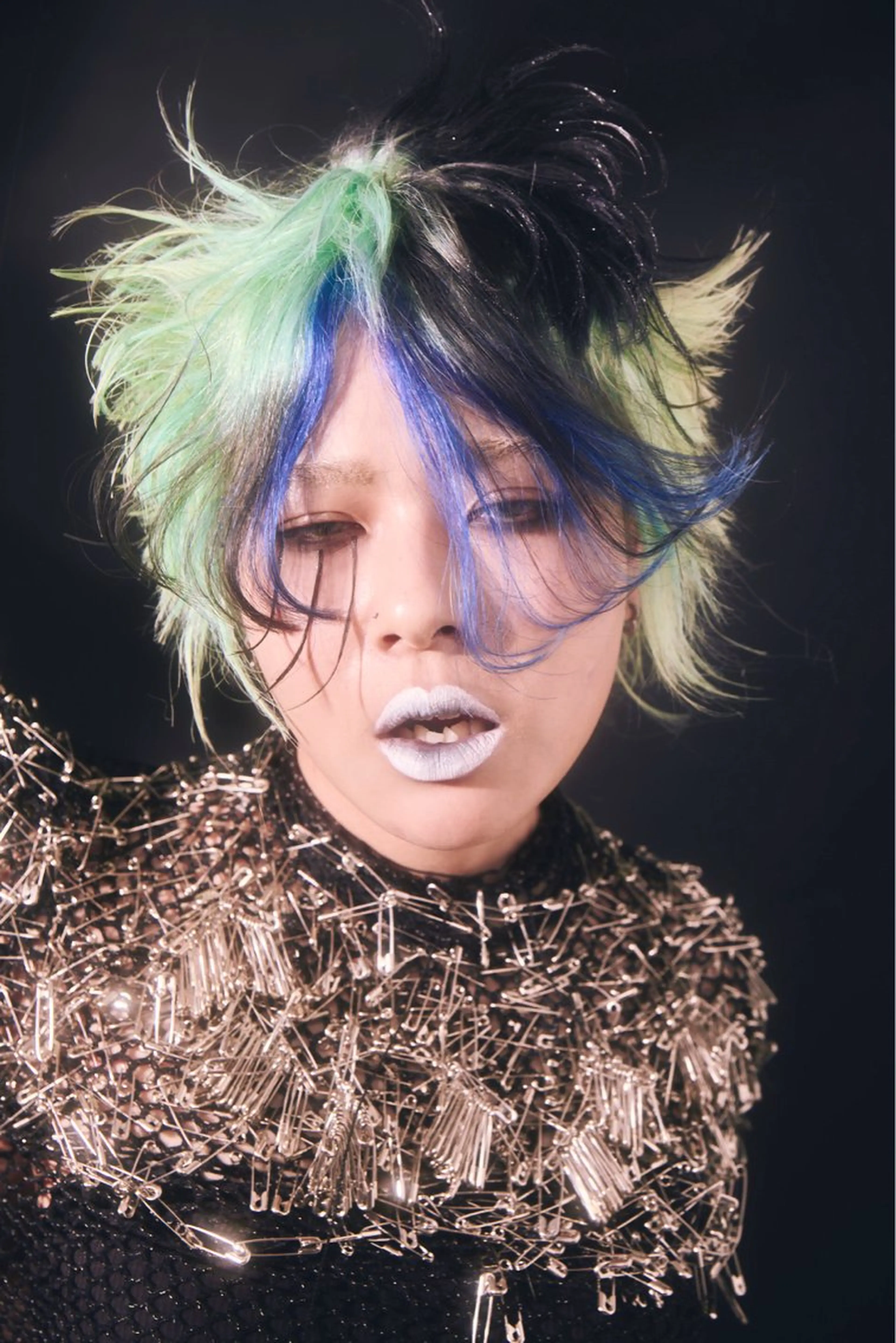 ショート カラー 小林 花寧のヘアスタイル