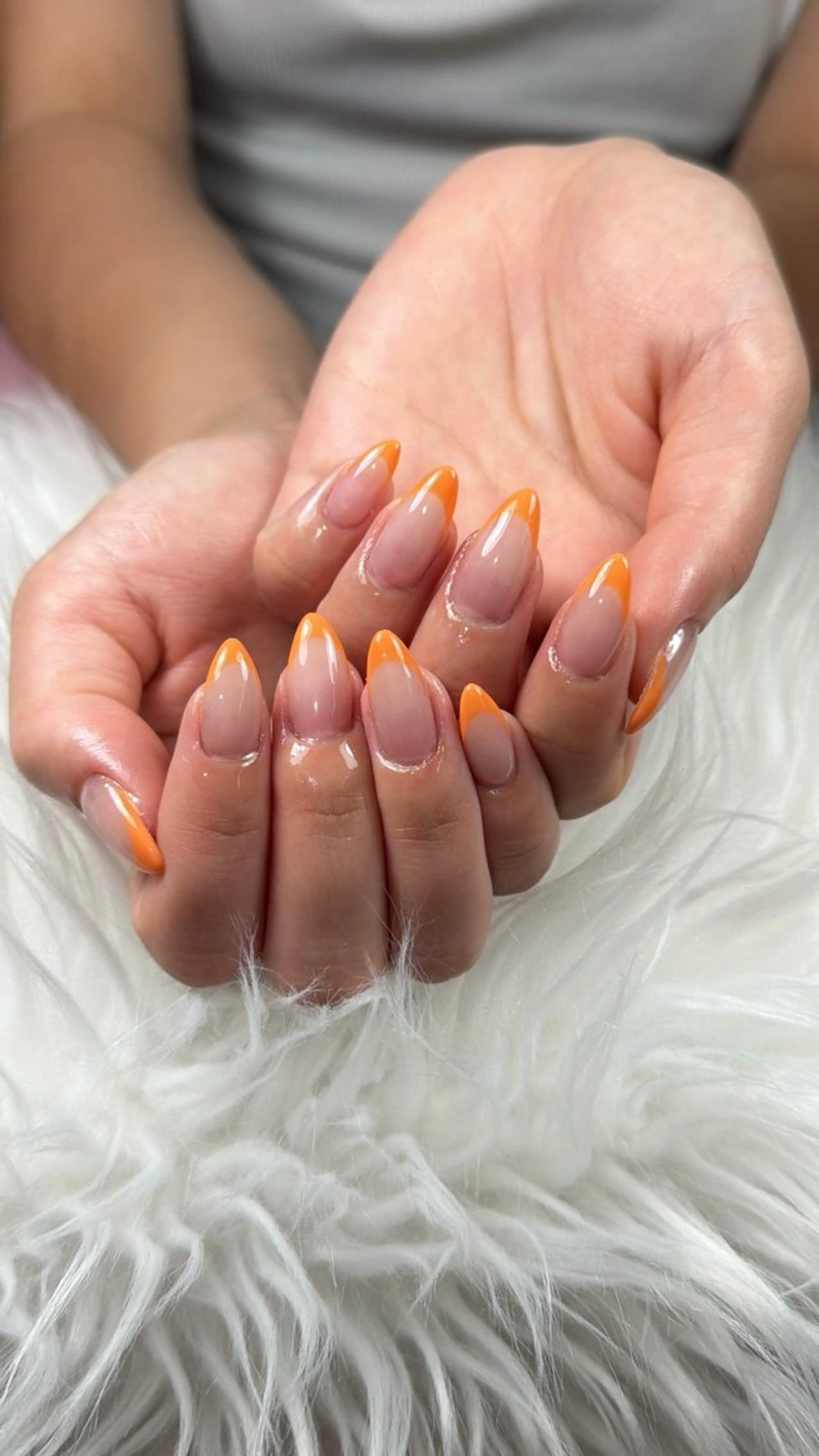 ネイル チークネイル フレンチネイル グラデーション キラキラネイル 韓国ネイル ハンドネイル HIKARIHANA NAILのネイルデザイン
