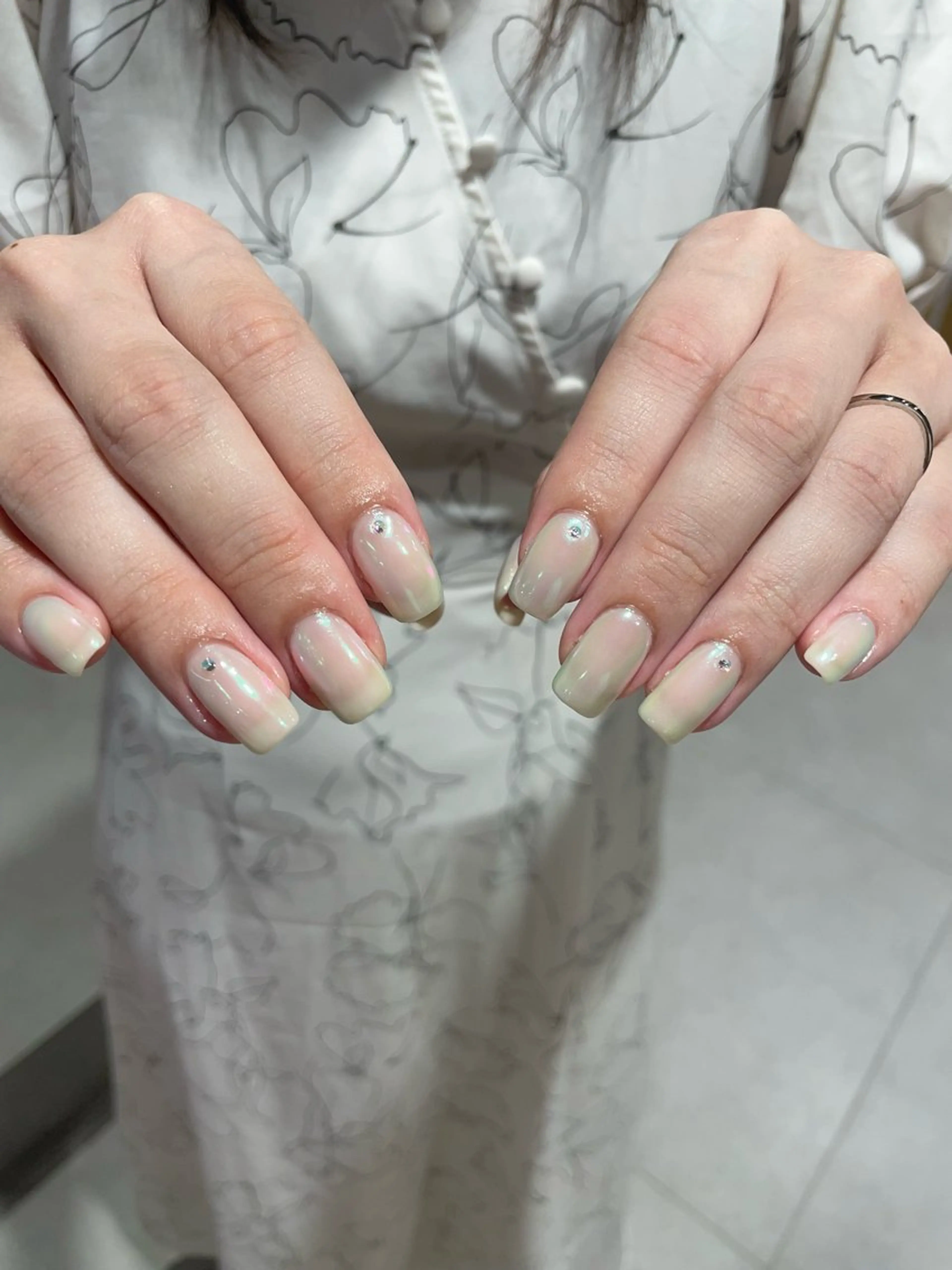 ネイル ストーンネイル NOA⌇ para gelのネイルデザイン