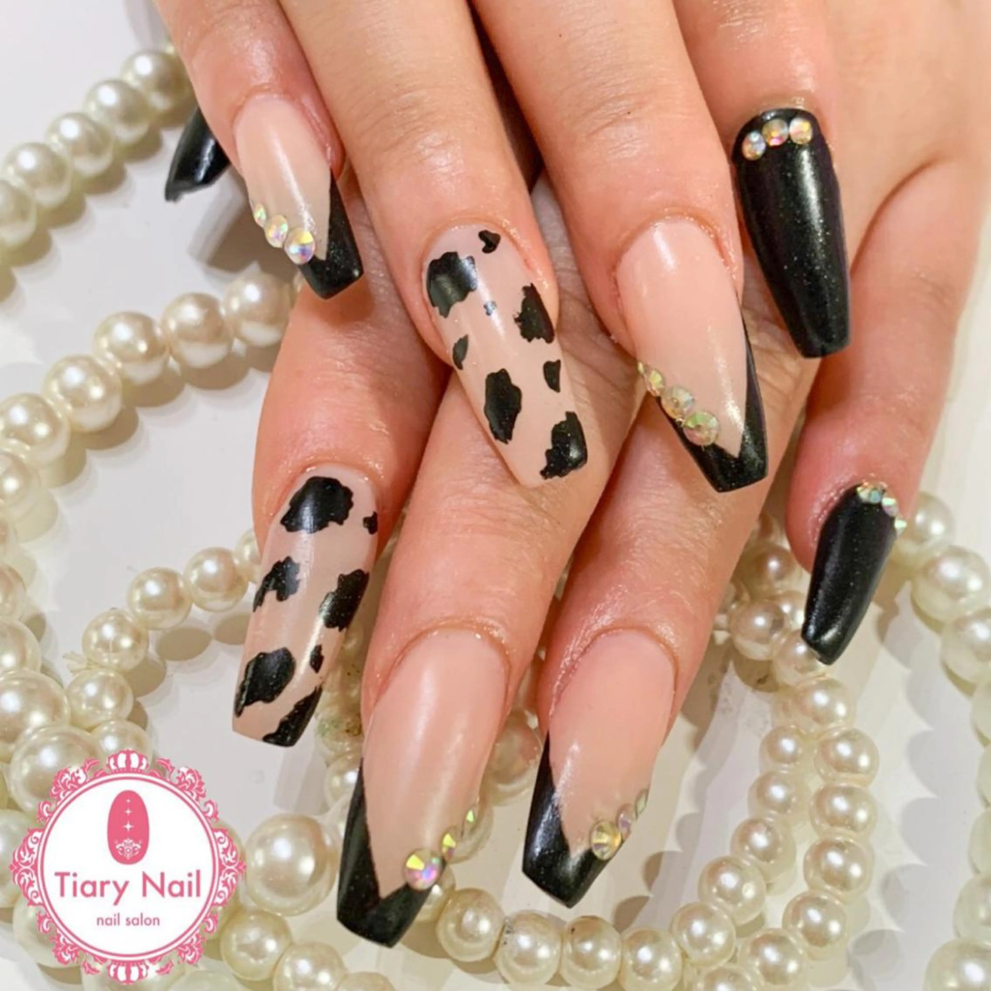 ネイル 桜ネイル クリアネイル フットネイル ジェルネイル キラキラネイル ハンドネイル 💗🪽Tiary Nail🪽💗のネイルデザイン