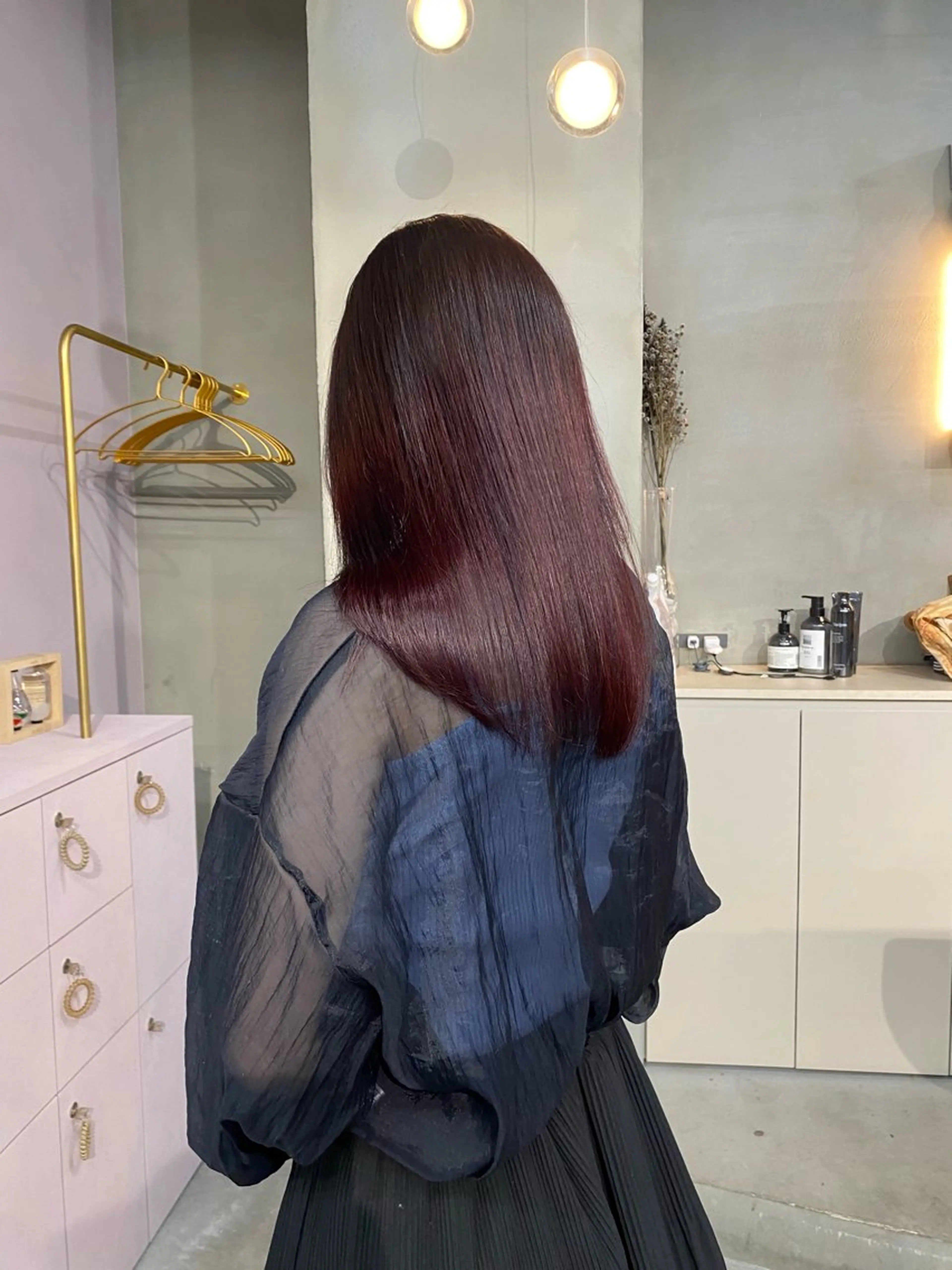 セミロング カラー カット ヘアカラー トリートメント qulim所属・前橋 姫奈のヘアスタイル