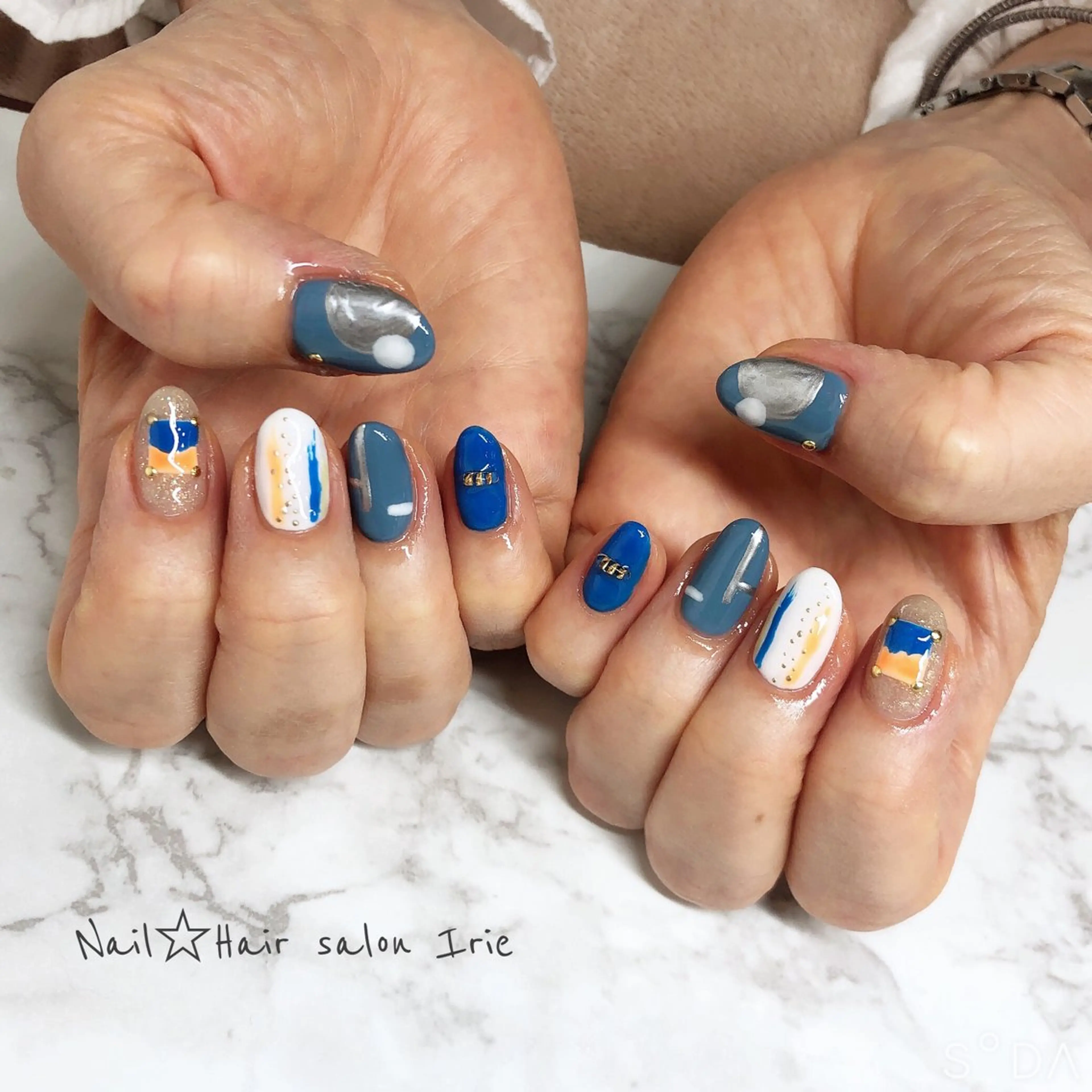 ネイル ハンドネイル 與儀 知佳のネイルデザイン