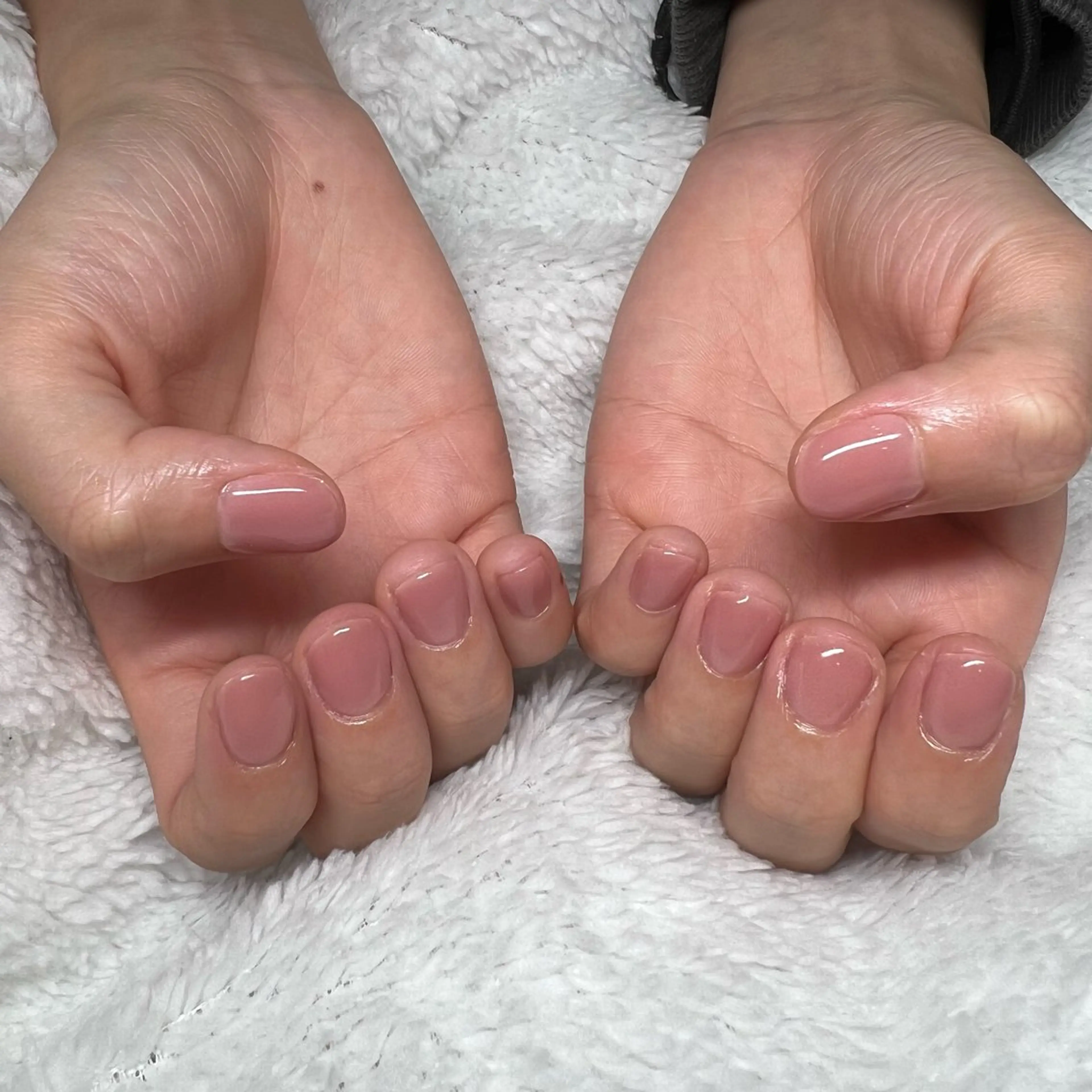 ネイル ワンカラーネイル Rommy Arisaのネイルデザイン