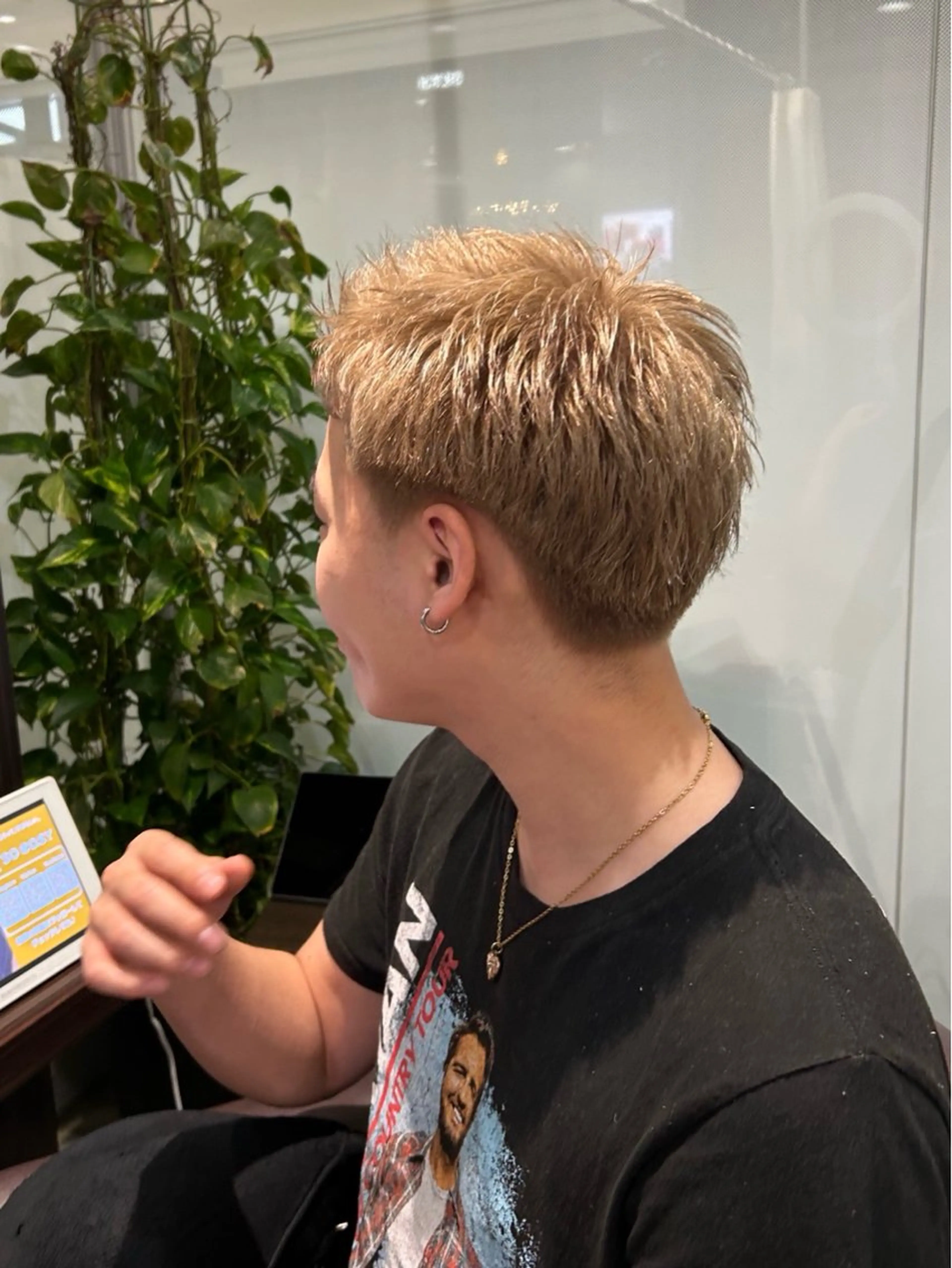 カラー メンズ ヘアカラー Rin 🫧のヘアスタイル