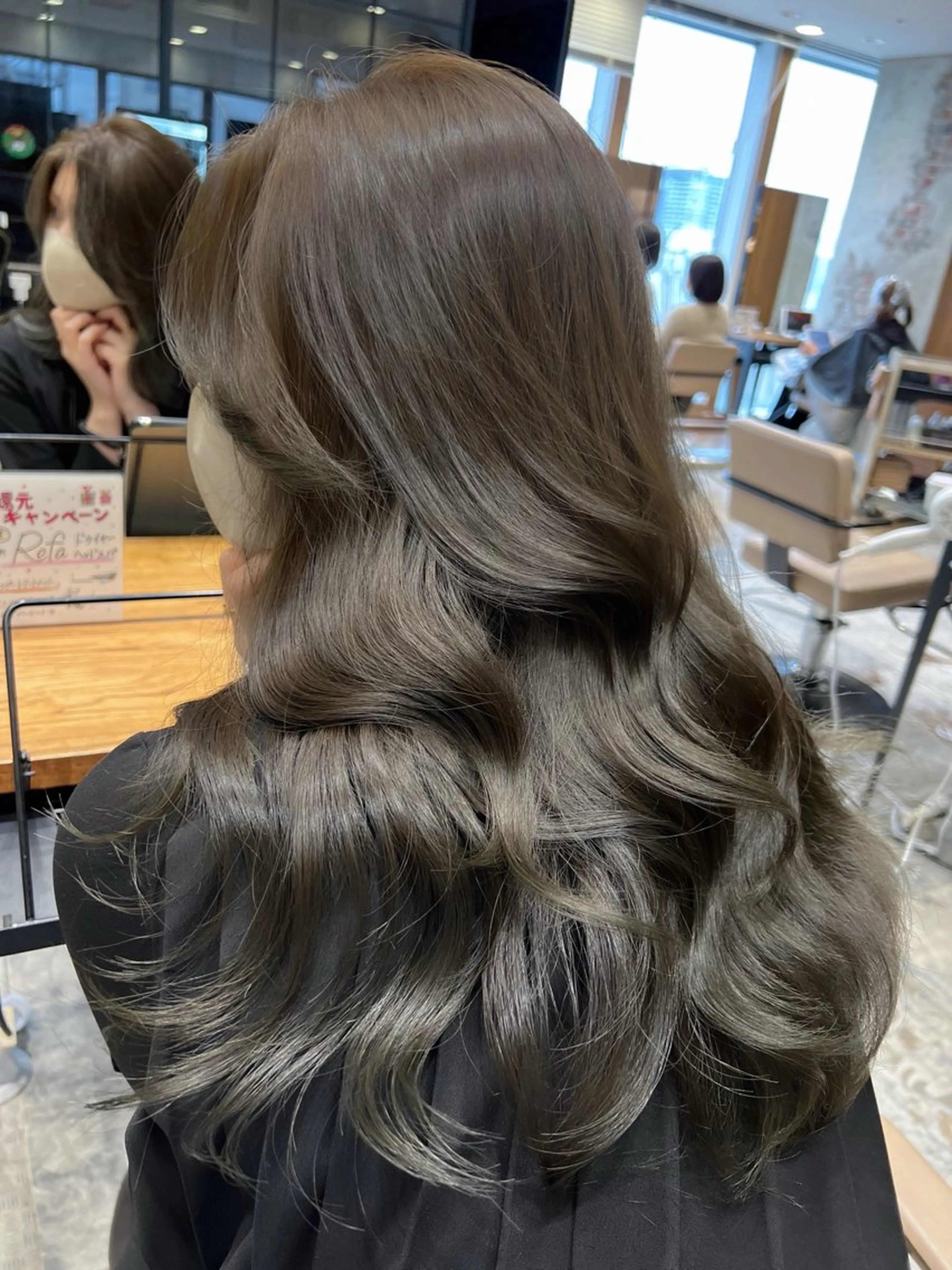 セミロング カラー 映える顔まわり/前髪 特化 💗 ユキマのヘアスタイル