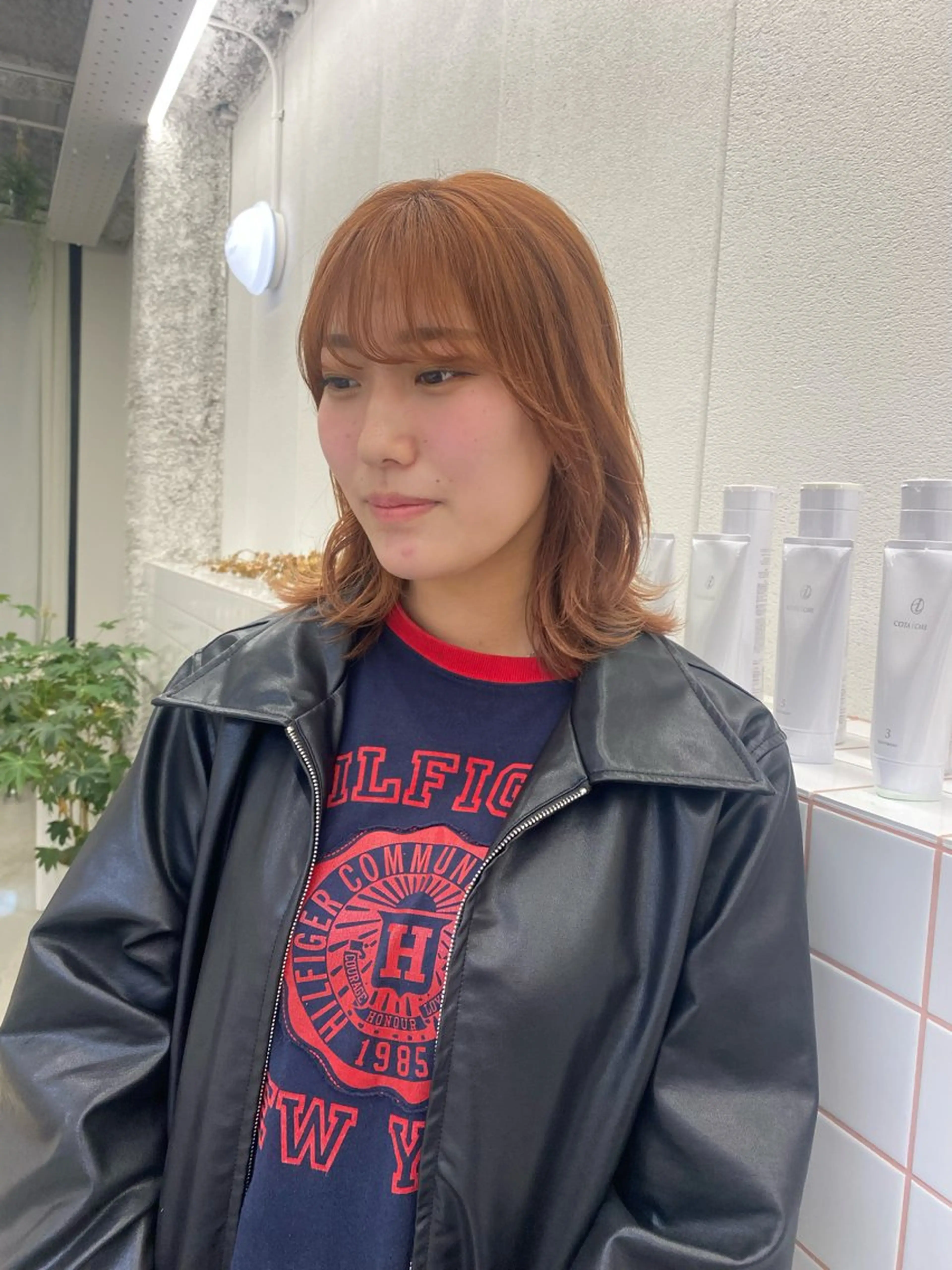 ミディアム カラー ブリーチ ブラウンカラー 透明感カラー オレンジ オレンジブラウン カット ヘアカラー トリートメント NIKO/名古屋/ 髪質改善/艶髪のヘアスタイル