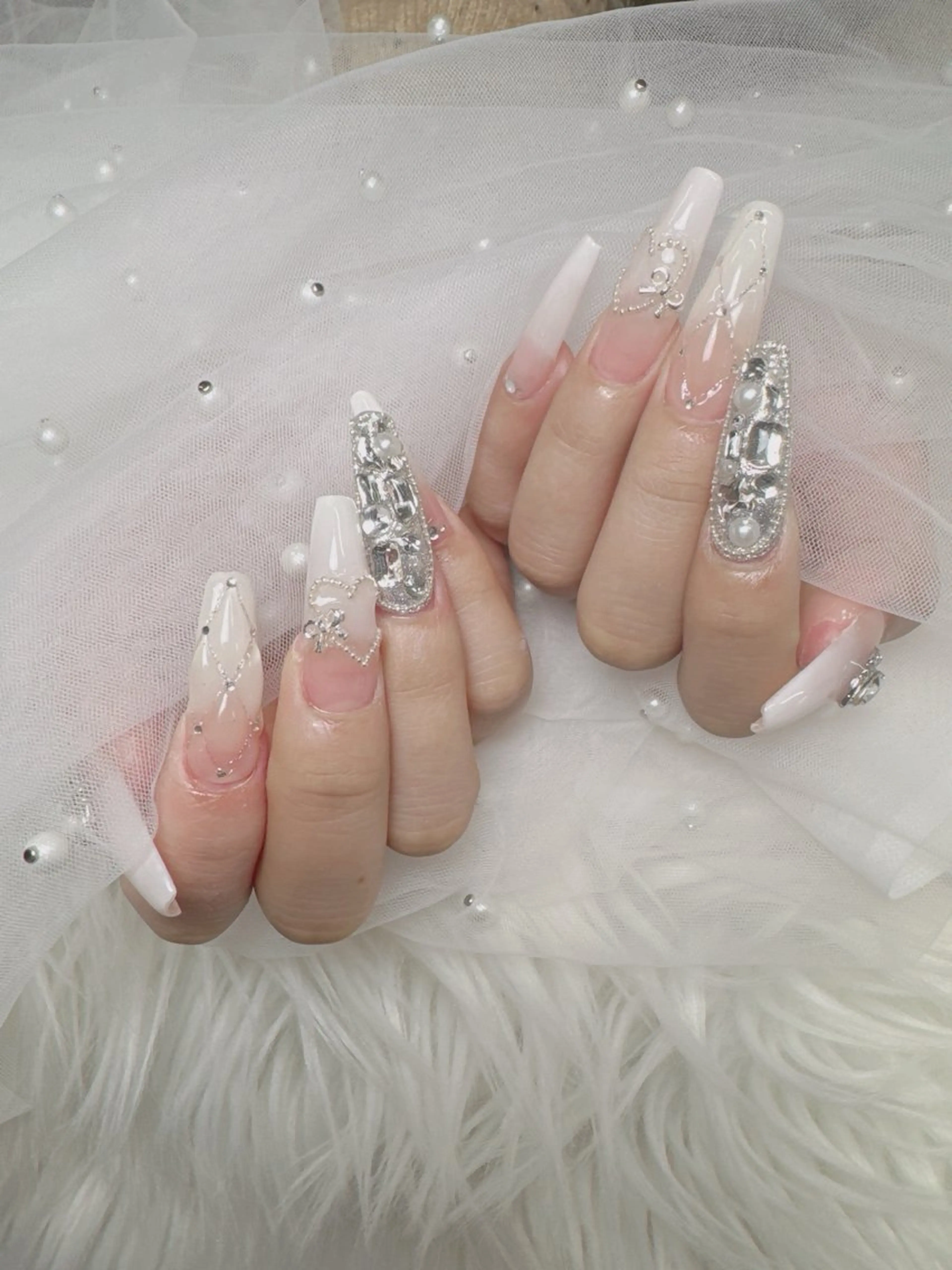 ネイル ハンドネイル EN salon💅 🦋もり💕のネイルデザイン