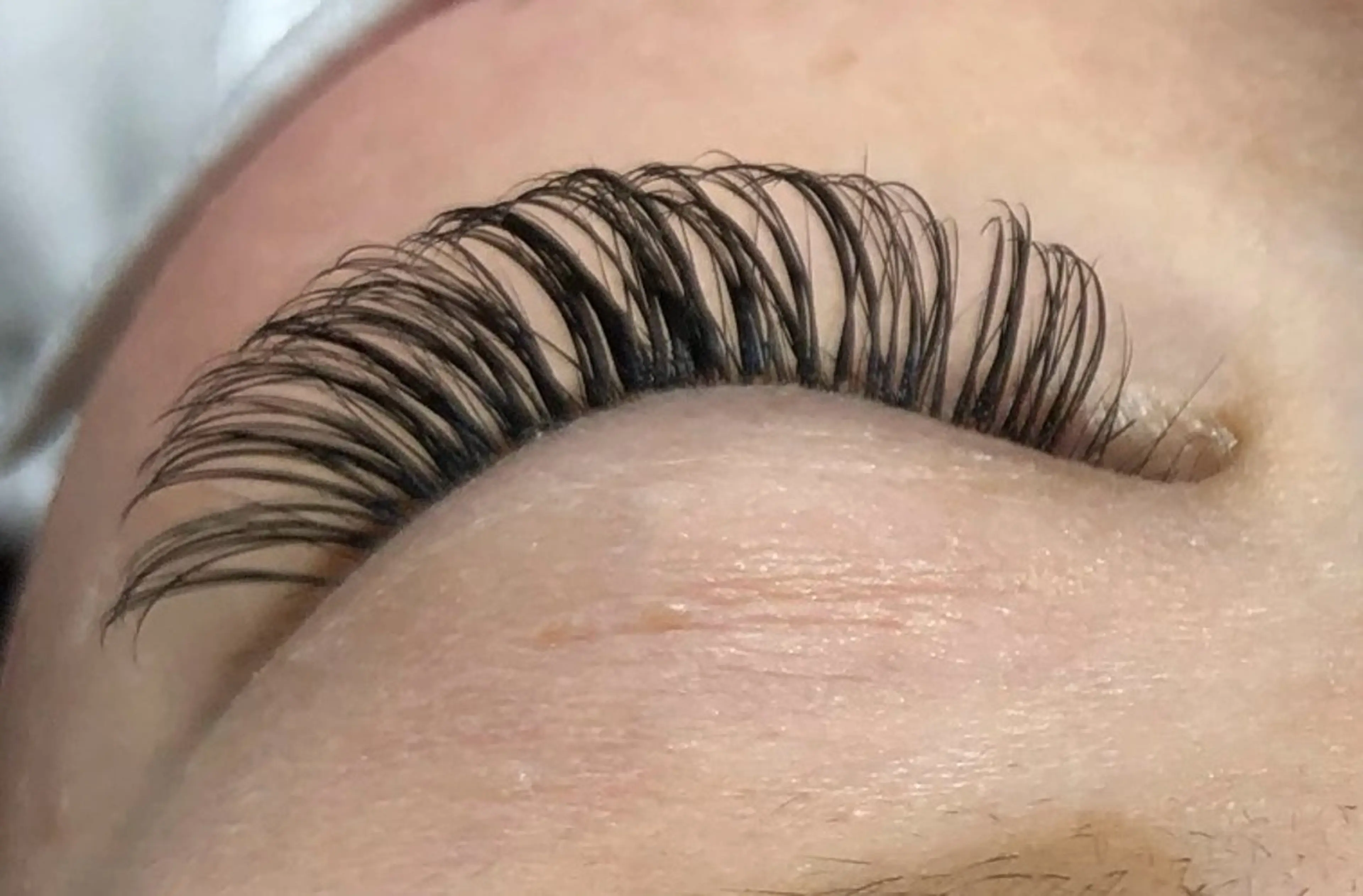 マツエク・マツパ バインドロック マツエク 🌼marfe aco🌼の眉毛・アイブロウイメージ