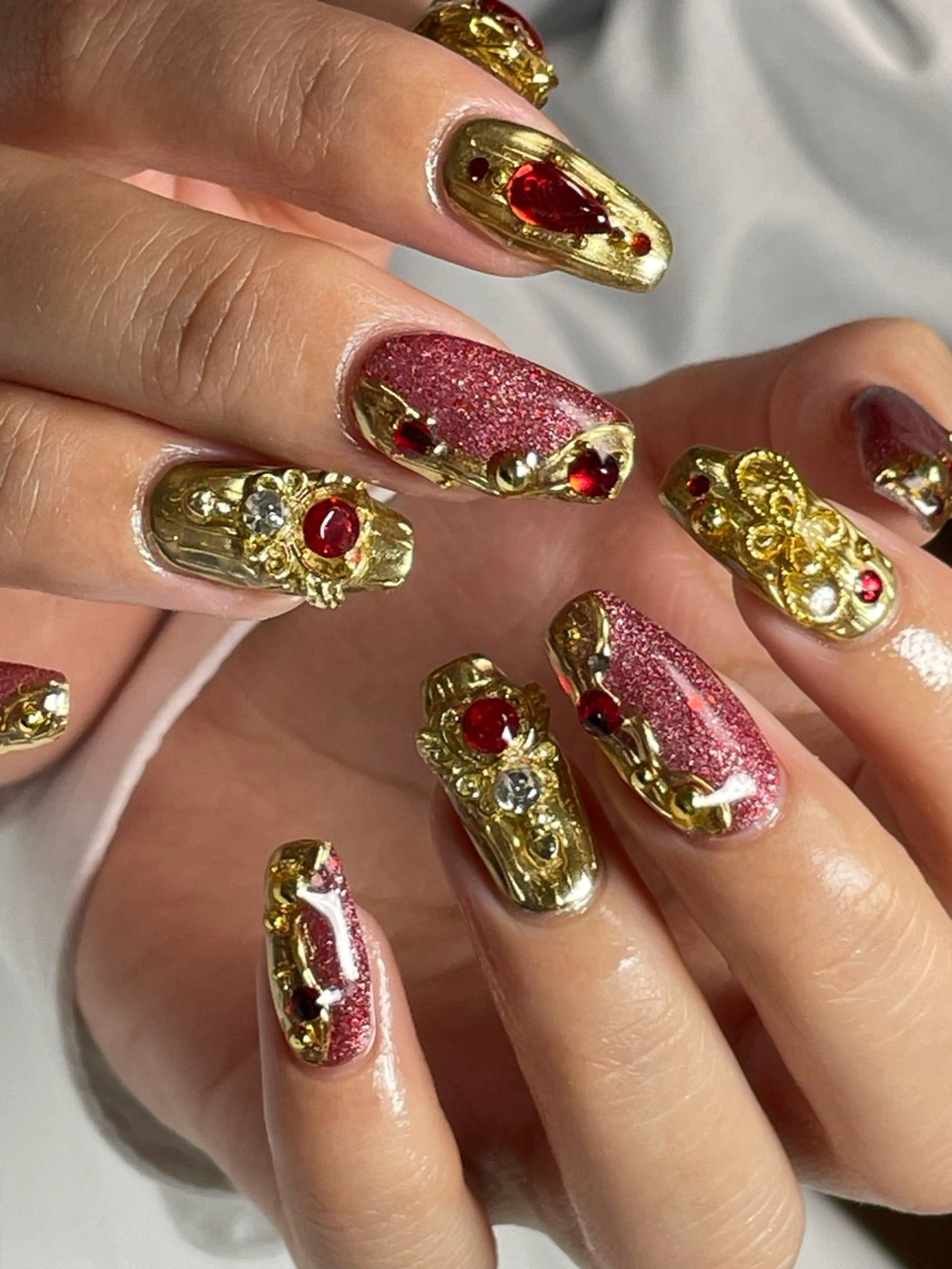 ネイル 成人式 private salon NIKOのネイルデザイン