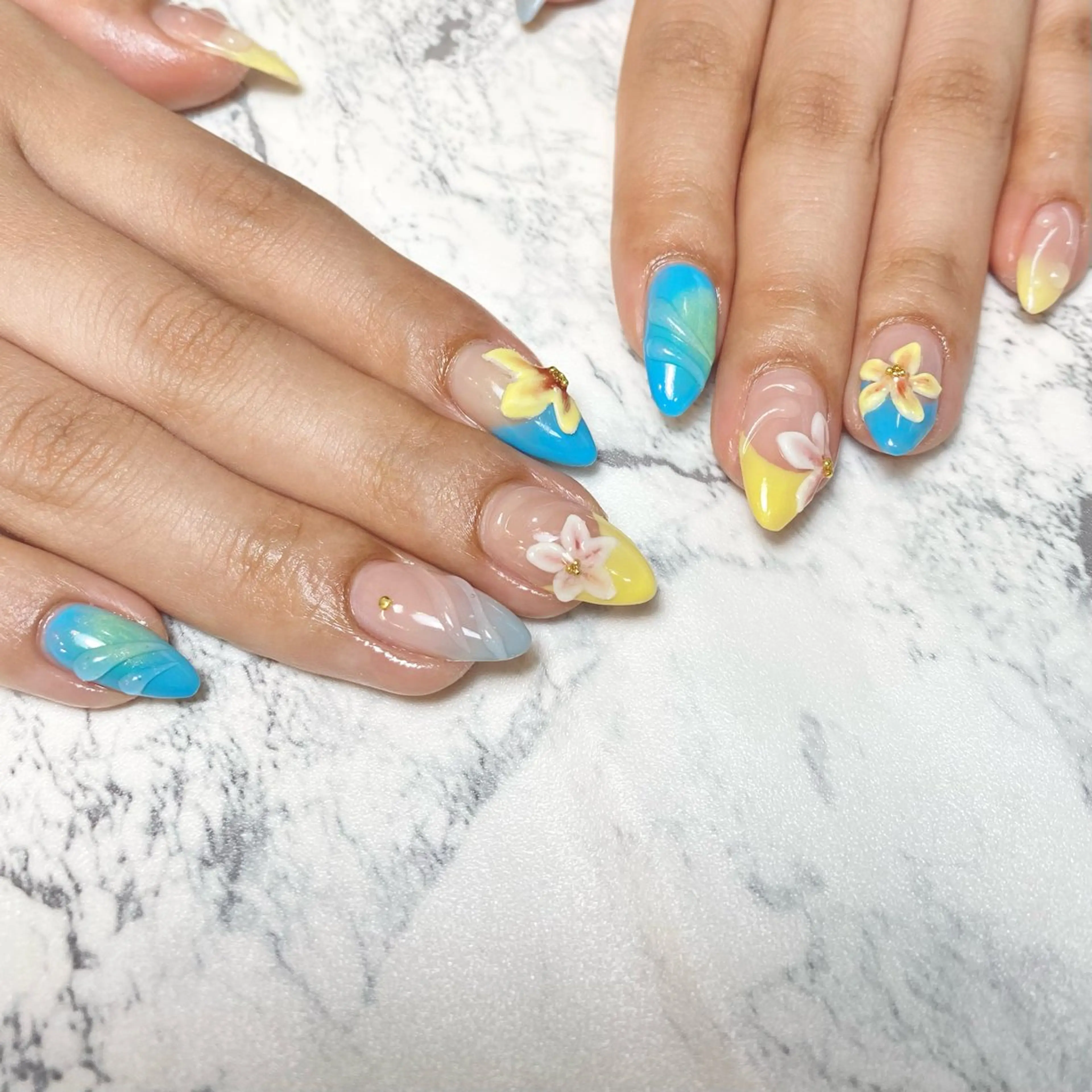 ネイル M’s + エムズプラスのネイルデザイン