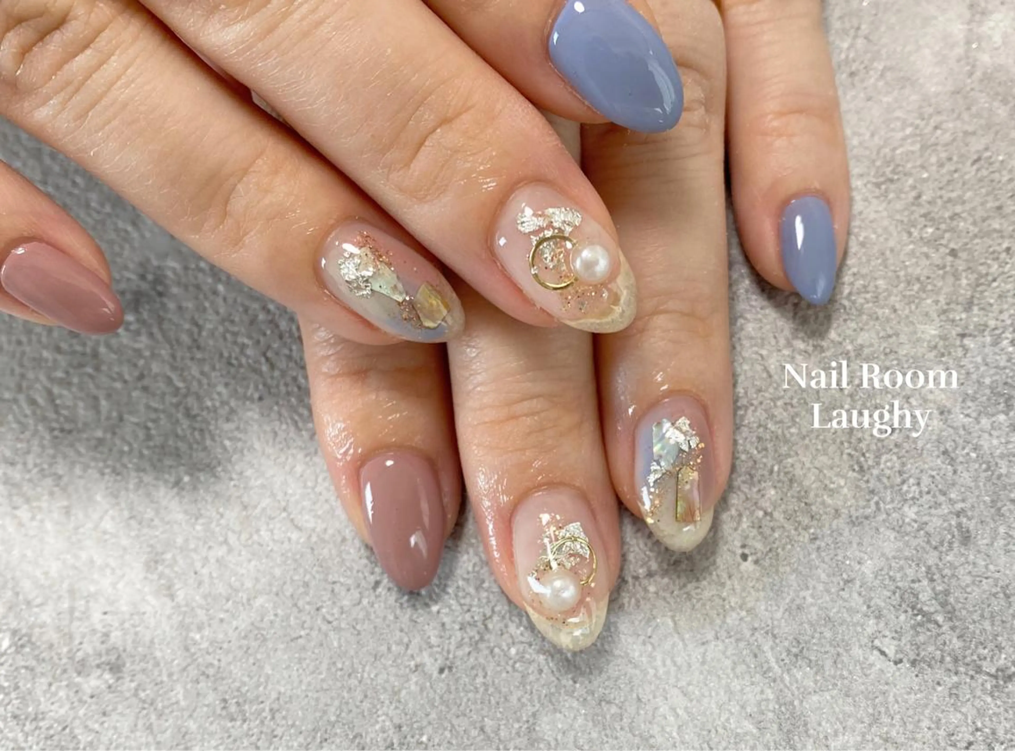 ネイル Nail Room Laughyのネイルデザイン
