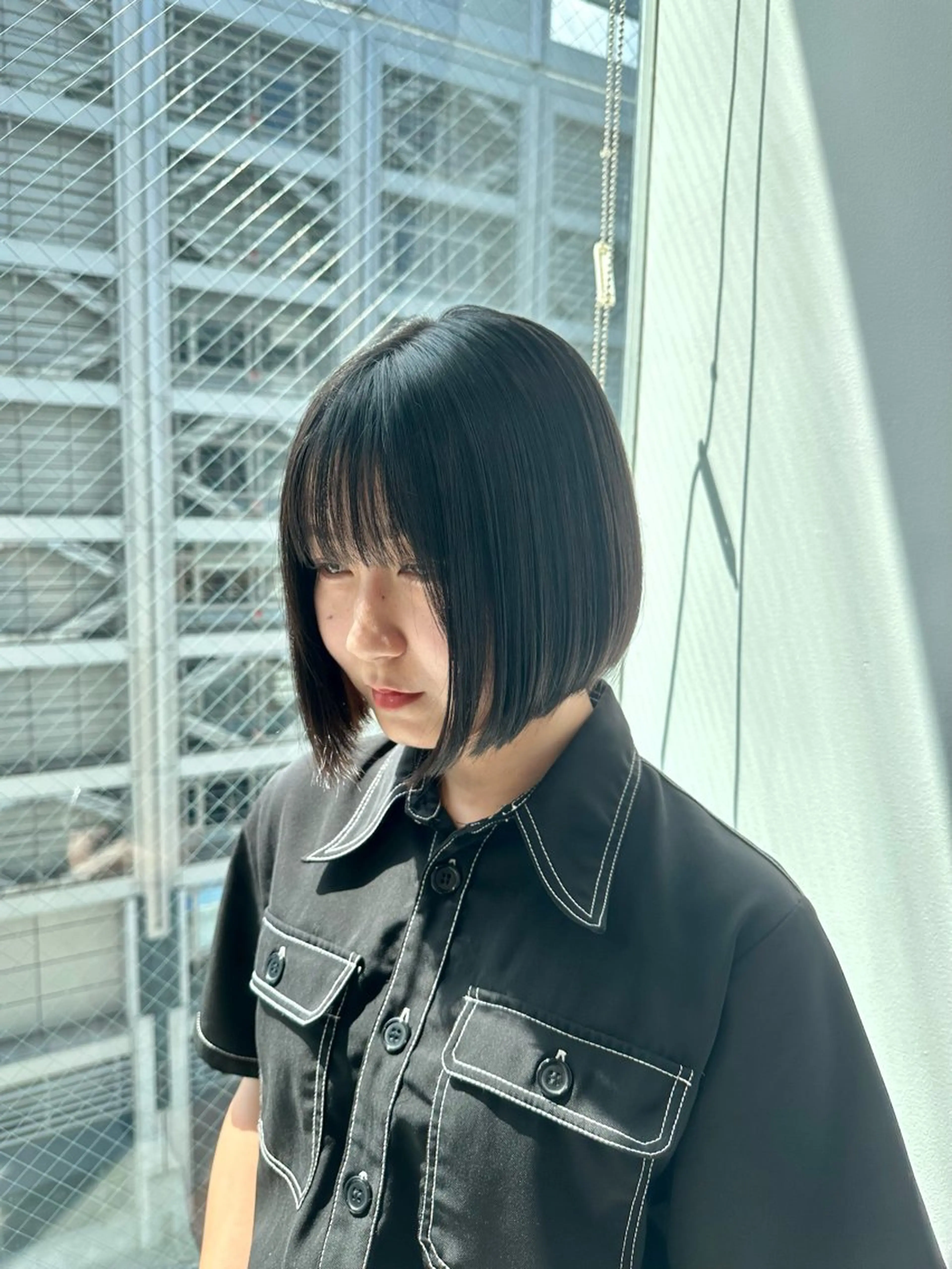 ミディアム ブリーチなし/レイヤ ー特化🌈Tommyのヘアスタイル