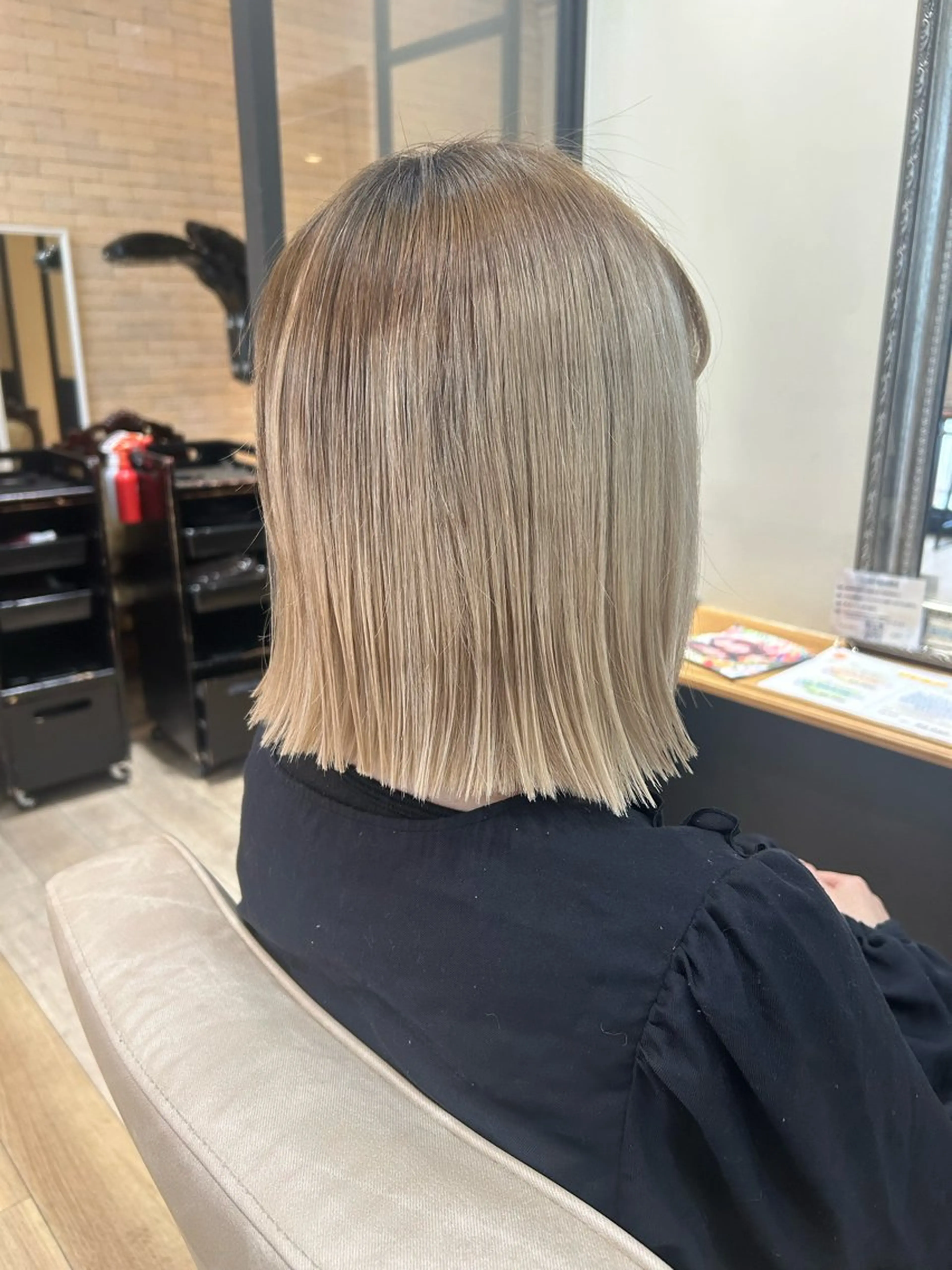 ミディアム 松尾 遥花のヘアスタイル