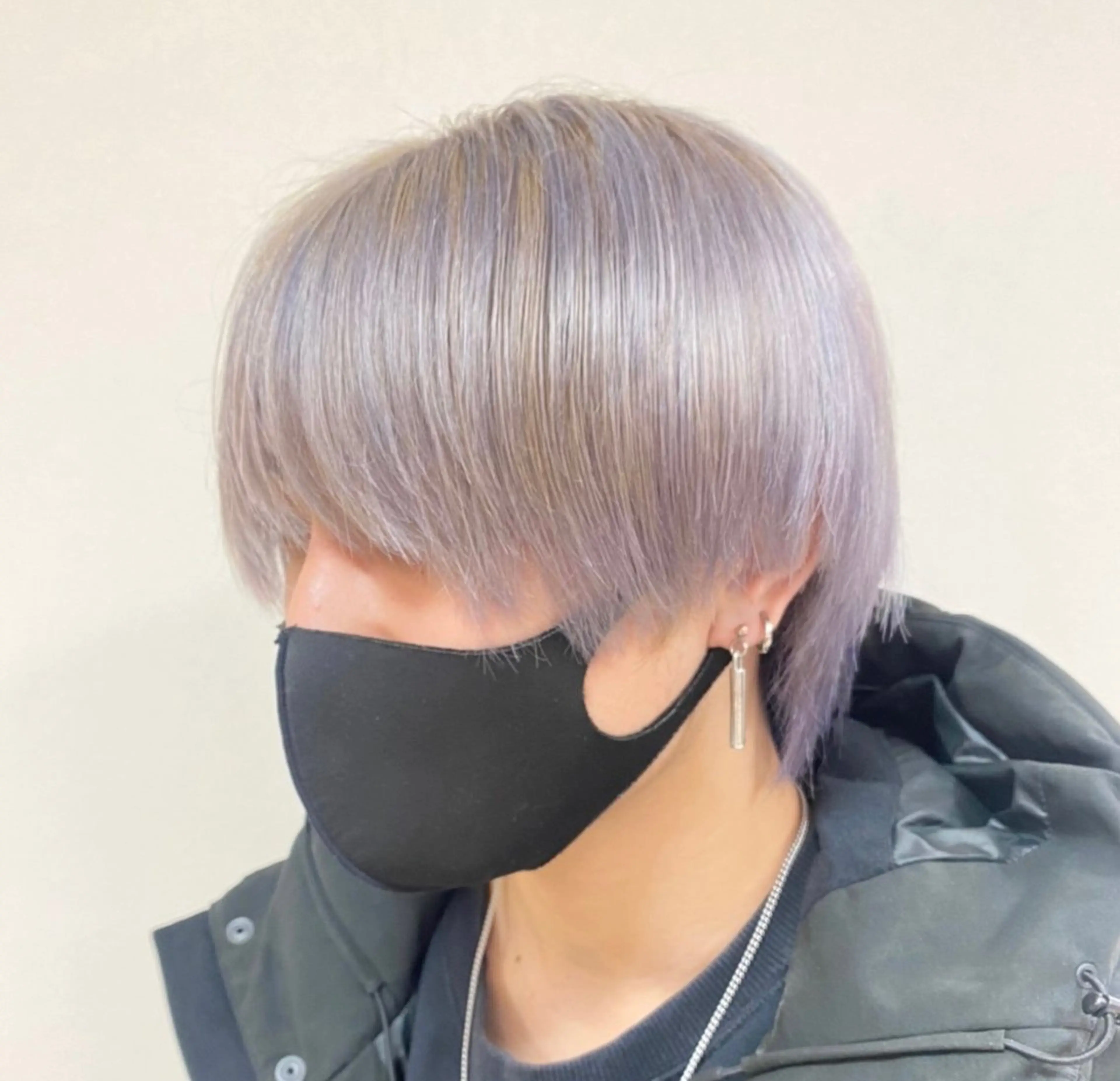 ショート メンズ ヘアカラー トリートメント 透明感ハイトーン特化 /ケアブリーチ/莉駒のヘアスタイル