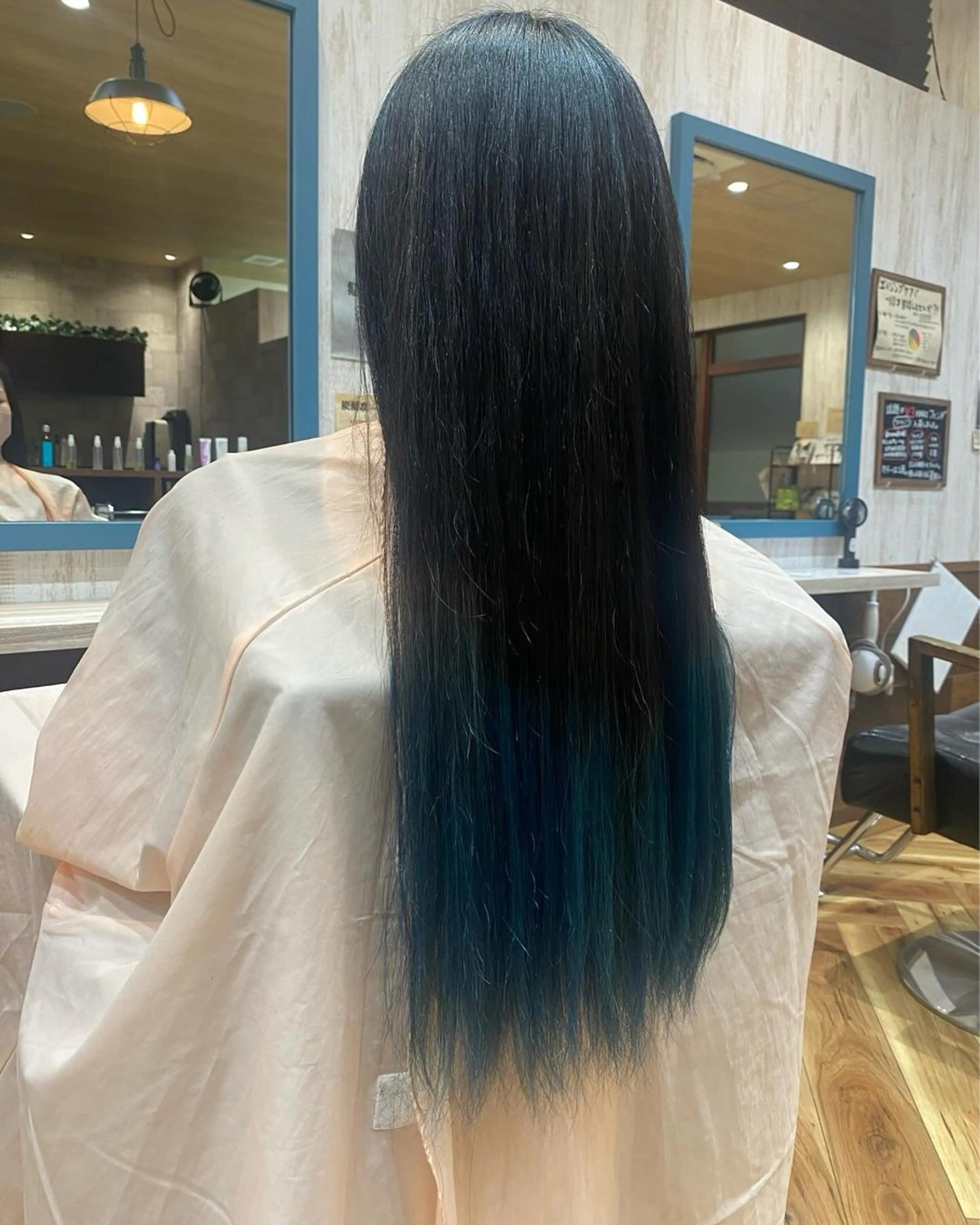 ロング 山中 パトリシアのヘアスタイル