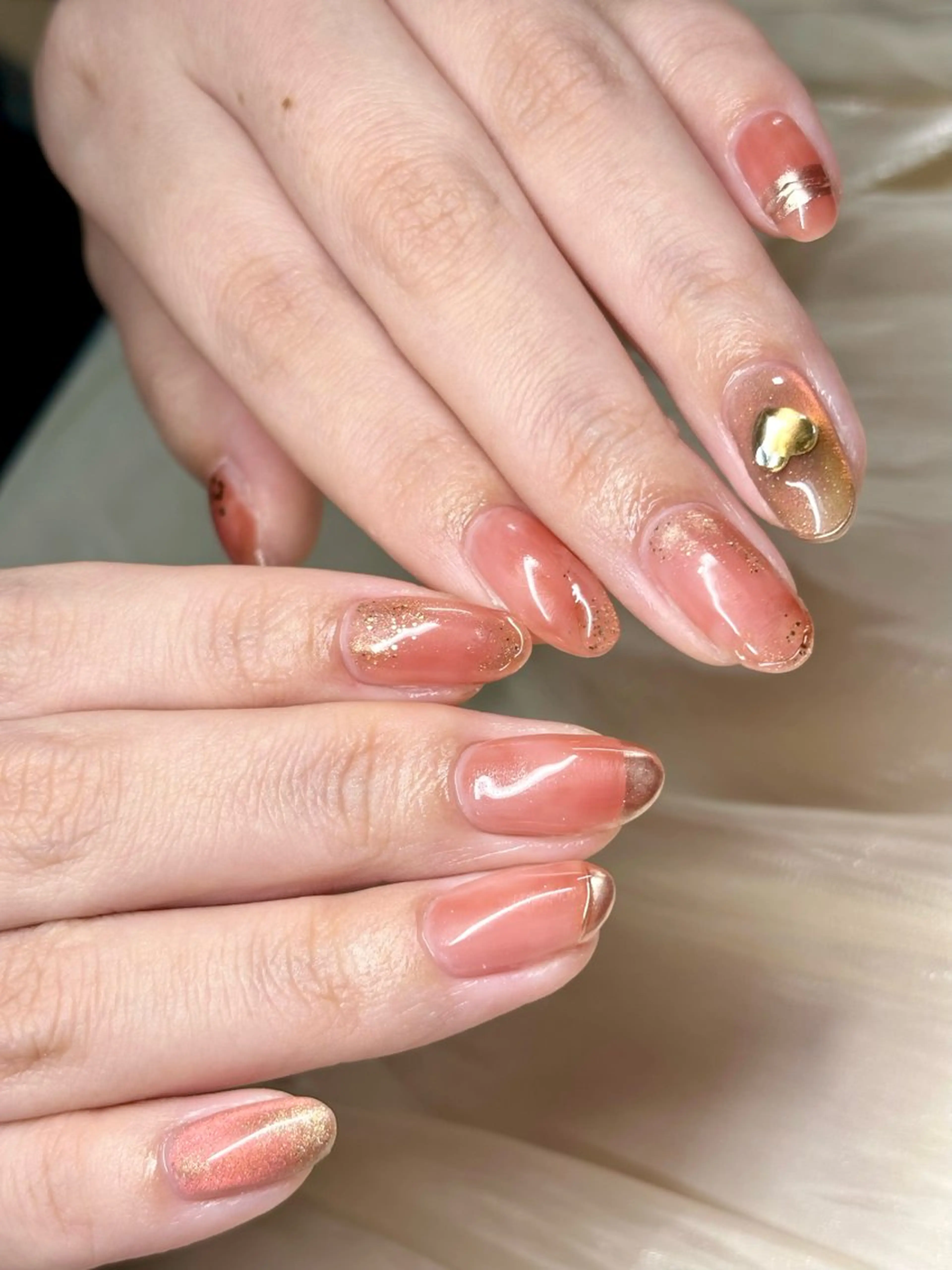 ネイル ニュアンスネイル ETE LUNA NAILのネイルデザイン