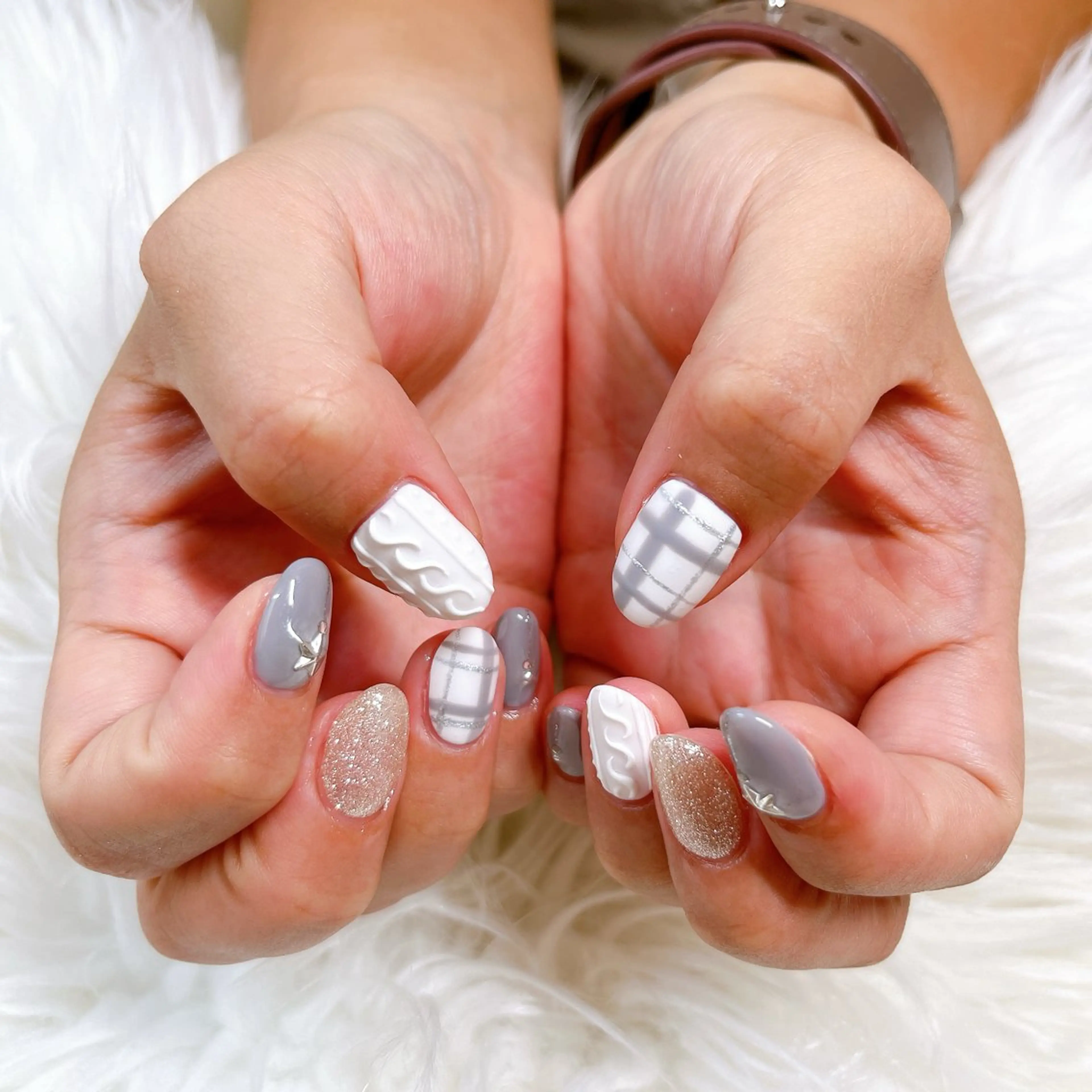 ネイル ハンドネイル 根津 綾子のネイルデザイン