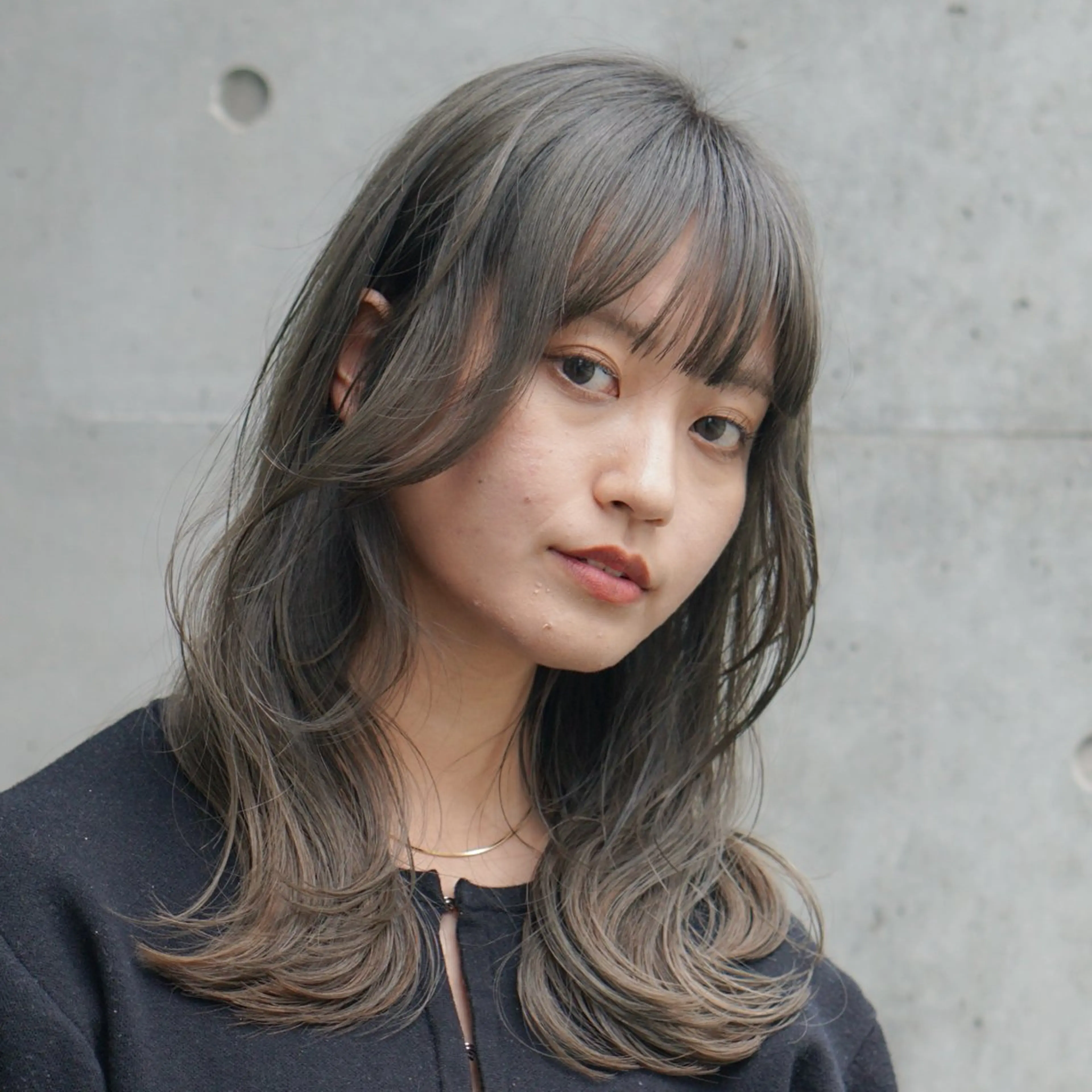 ミディアム カット ヘアカラー 池田識之 髪質改善のヘアスタイル