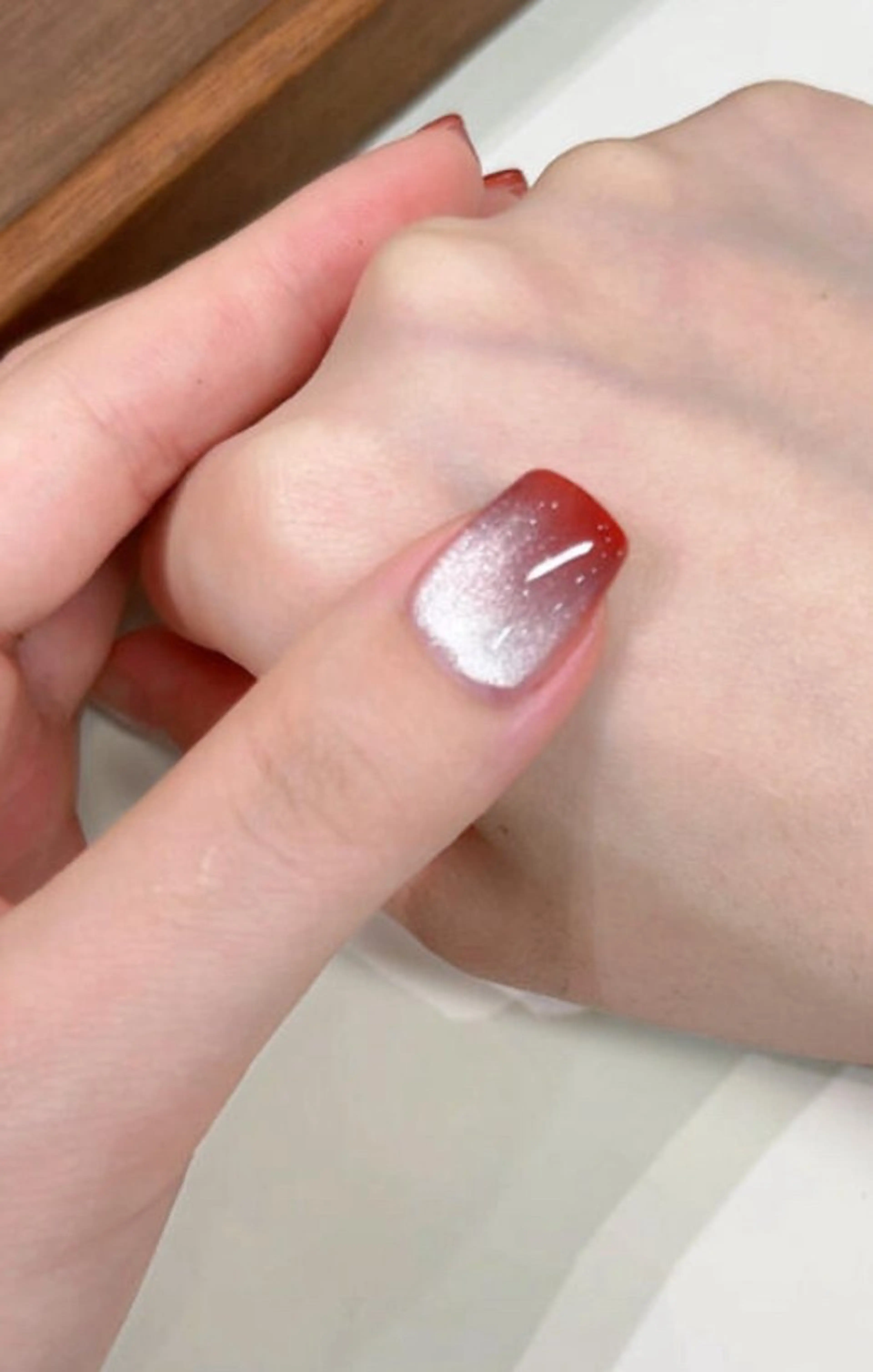 ネイル グラデーション マグネットネイル L&Y Nail salonのネイルデザイン