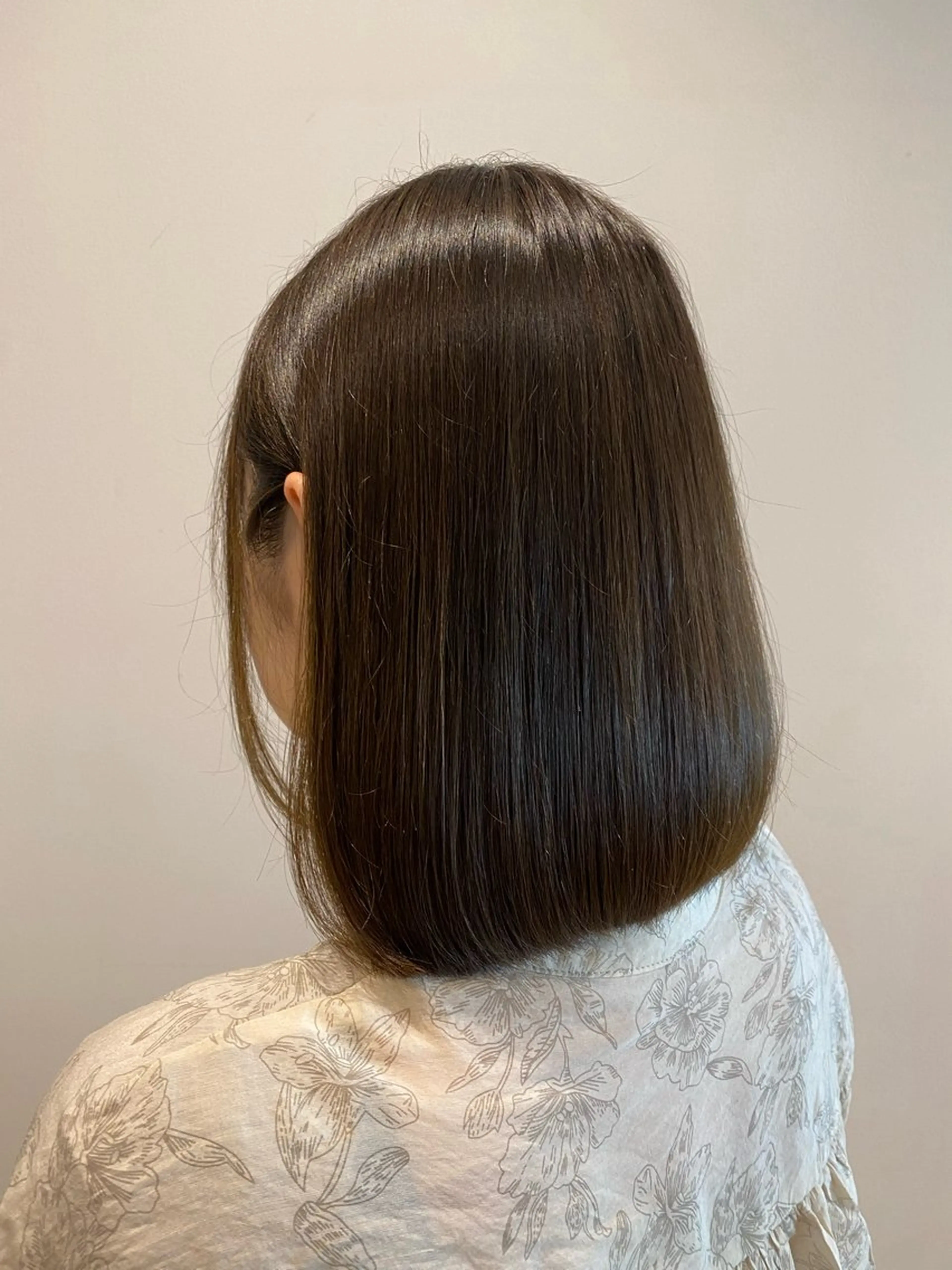 ミディアム カラー ボブ カット ヘアカラー トリートメント 艶髪🌿美髪 大塚礼乃【西荻窪】のヘアスタイル