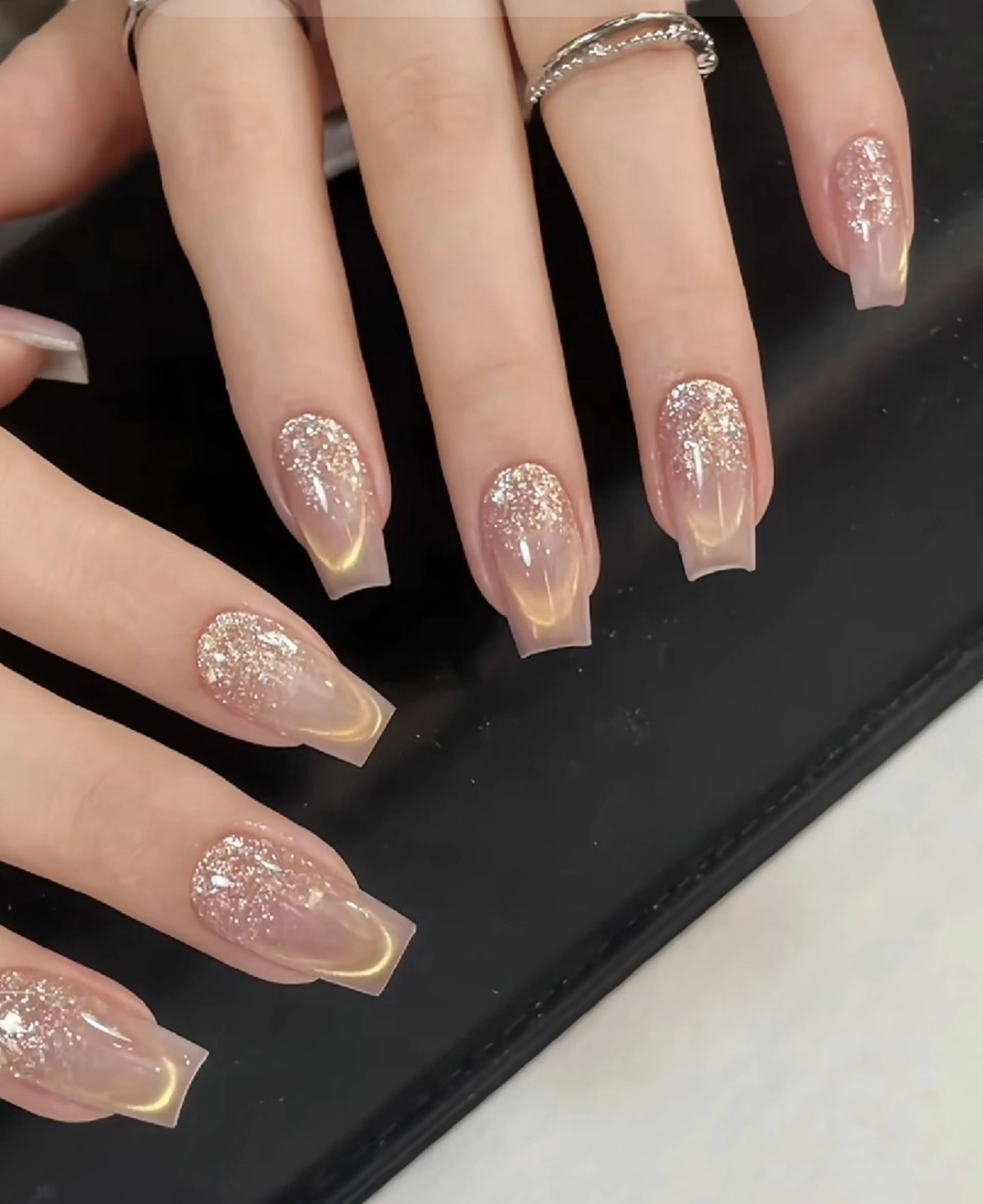 ネイル nail&eye OMI 北千住のネイルデザイン